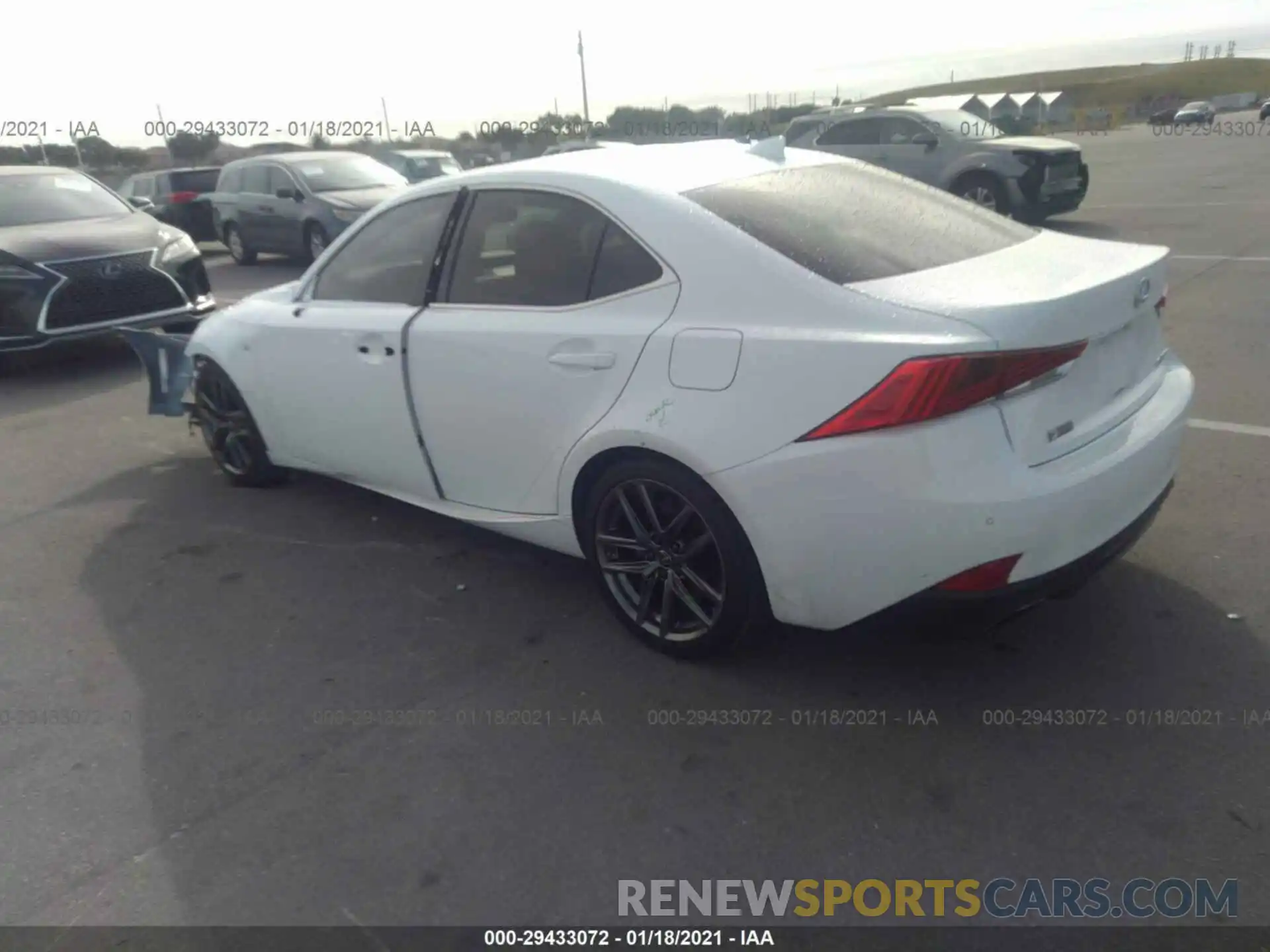 3 Фотография поврежденного автомобиля JTHBA1D23K5085847 LEXUS IS 2019