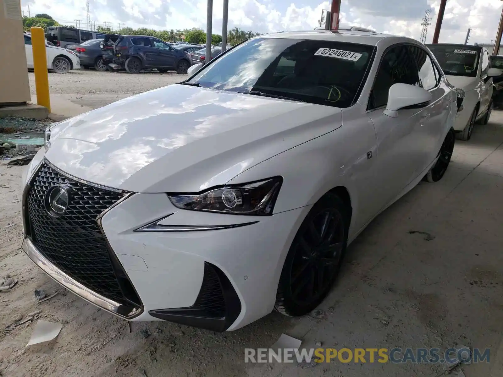 2 Фотография поврежденного автомобиля JTHBA1D23K5095049 LEXUS IS 2019