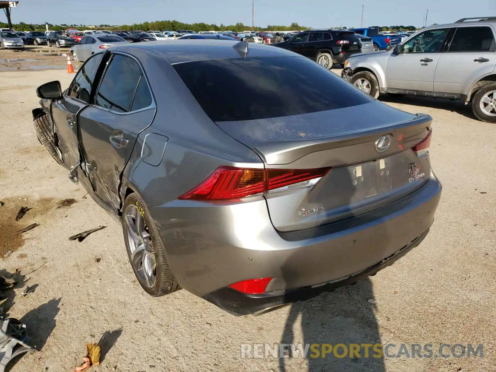 3 Фотография поврежденного автомобиля JTHBA1D23K5095603 LEXUS IS 2019