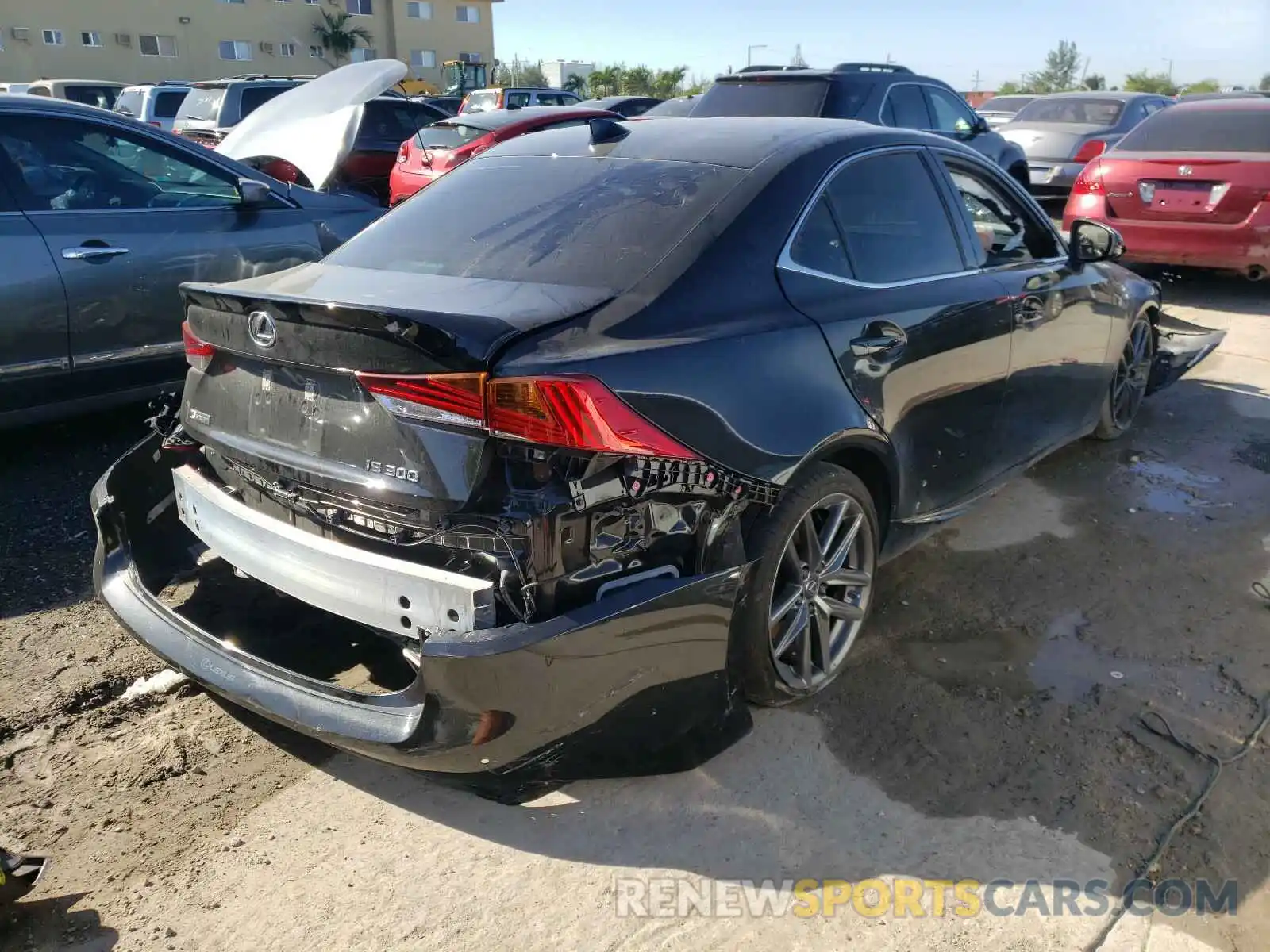 4 Фотография поврежденного автомобиля JTHBA1D23K5100198 LEXUS IS 2019