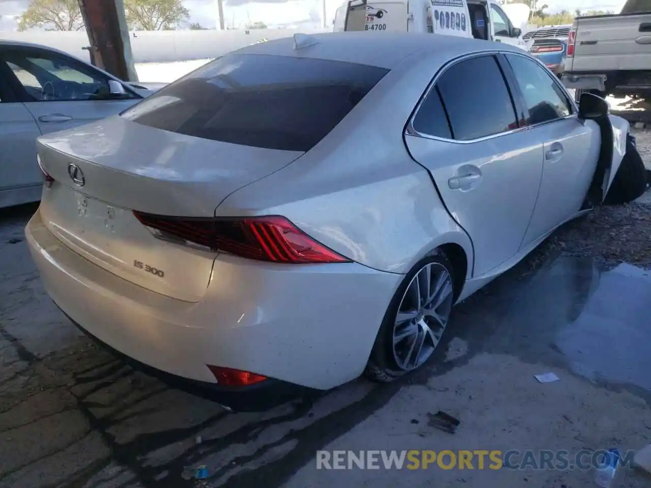 4 Фотография поврежденного автомобиля JTHBA1D23K5100895 LEXUS IS 2019