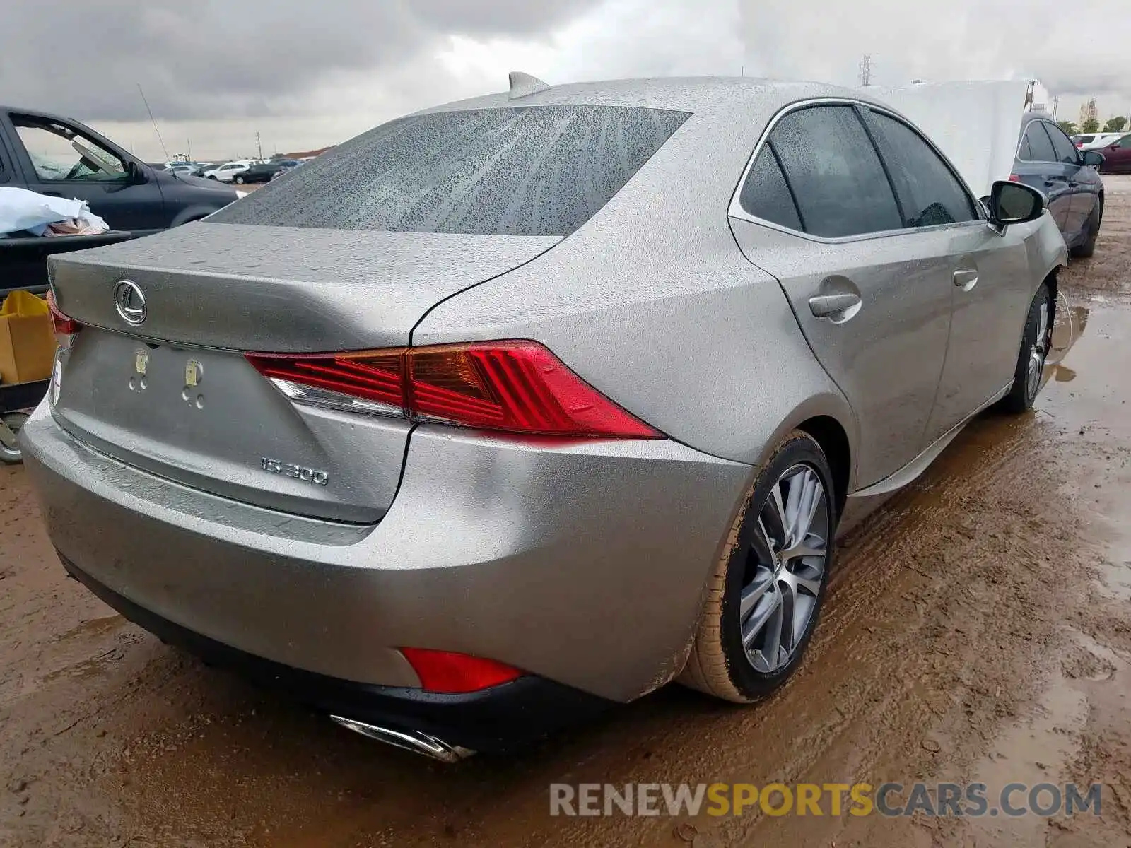 4 Фотография поврежденного автомобиля JTHBA1D24K5090393 LEXUS IS 2019