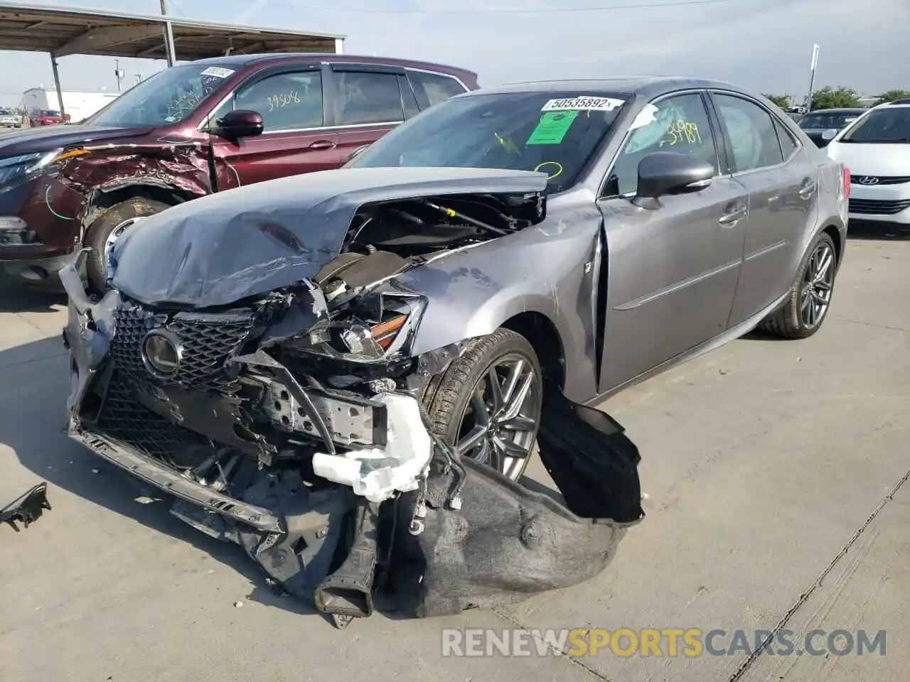 2 Фотография поврежденного автомобиля JTHBA1D24K5092824 LEXUS IS 2019