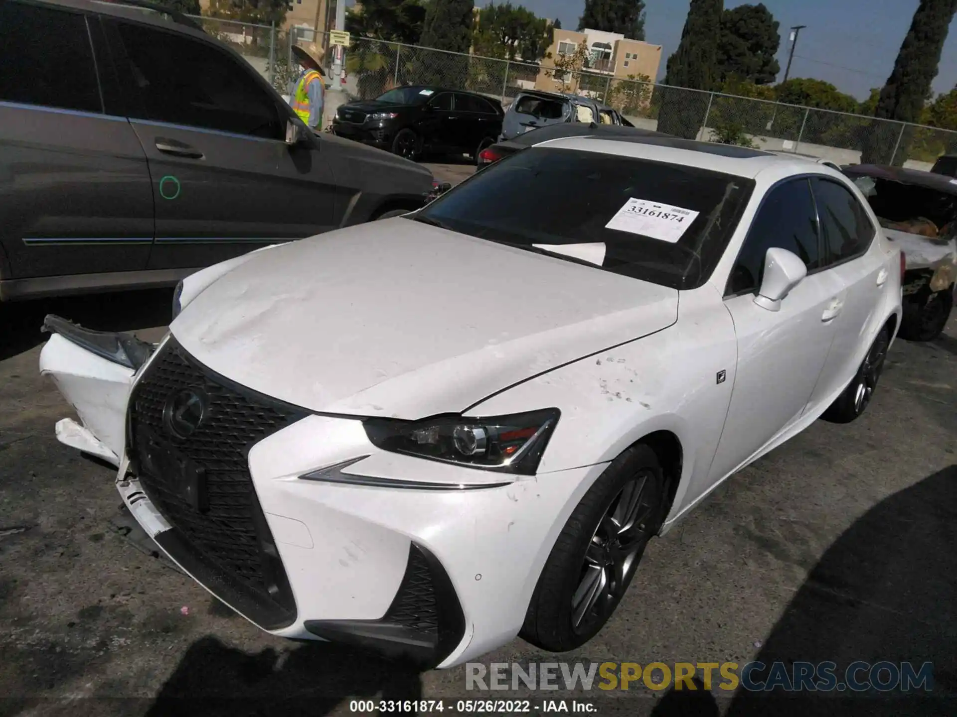 2 Фотография поврежденного автомобиля JTHBA1D24K5093424 LEXUS IS 2019