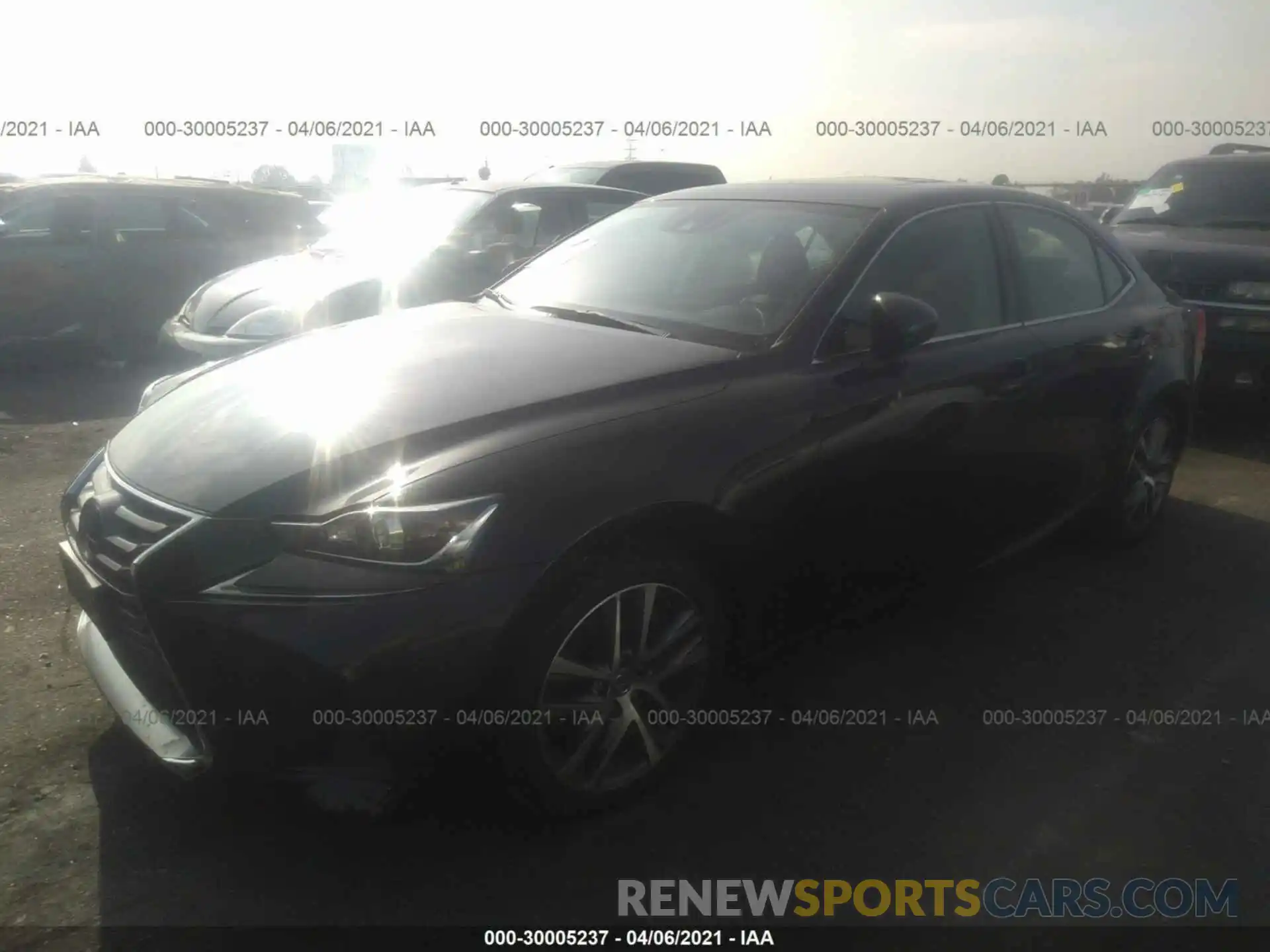 2 Фотография поврежденного автомобиля JTHBA1D25K5090418 LEXUS IS 2019