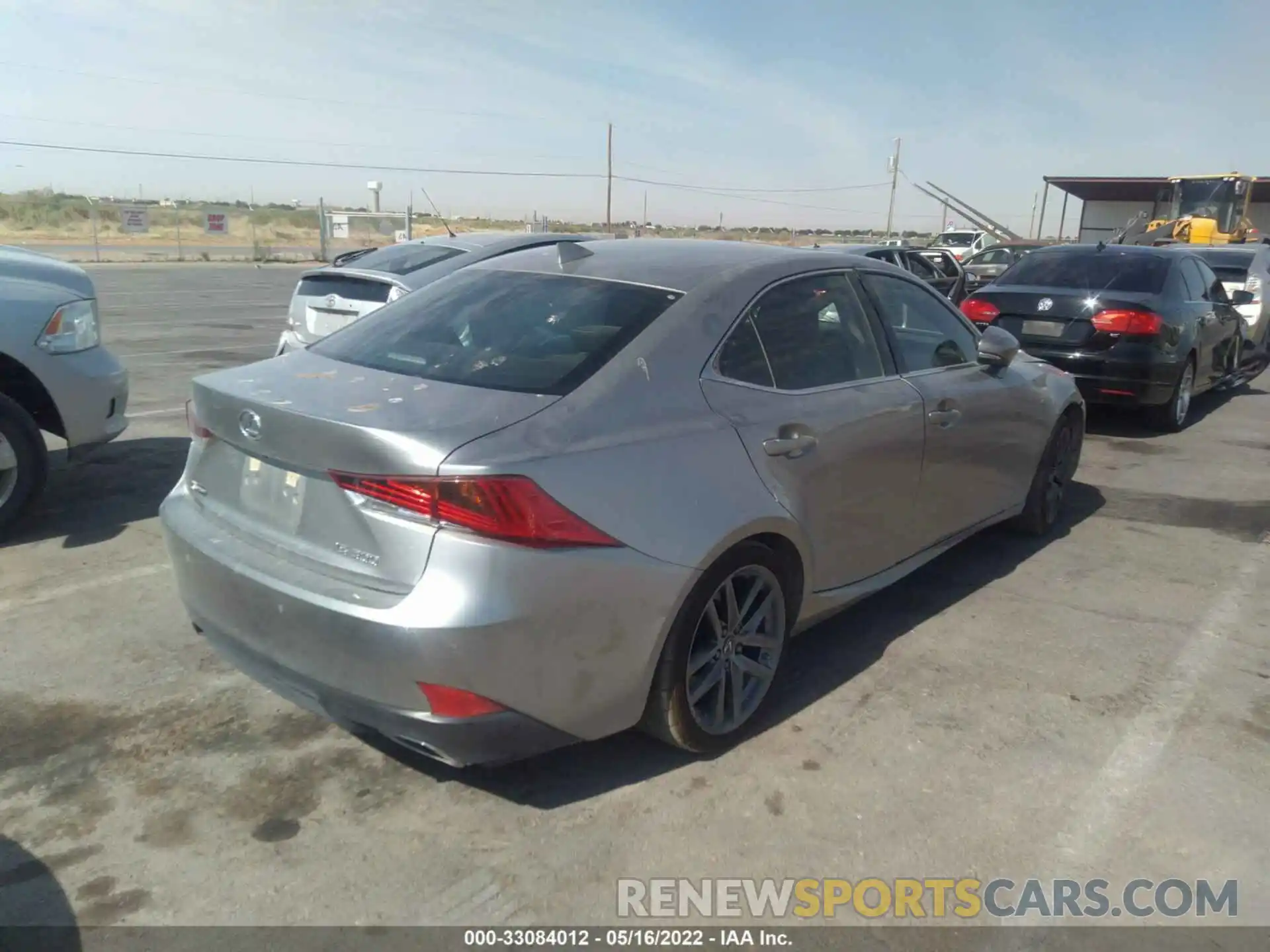 4 Фотография поврежденного автомобиля JTHBA1D25K5098499 LEXUS IS 2019