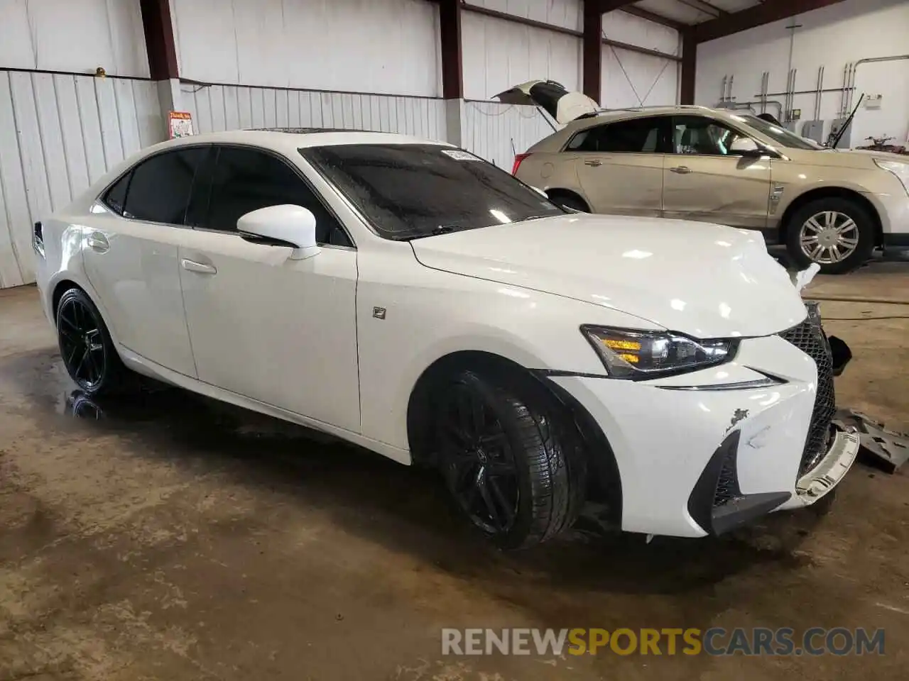 4 Фотография поврежденного автомобиля JTHBA1D26K5087804 LEXUS IS 2019