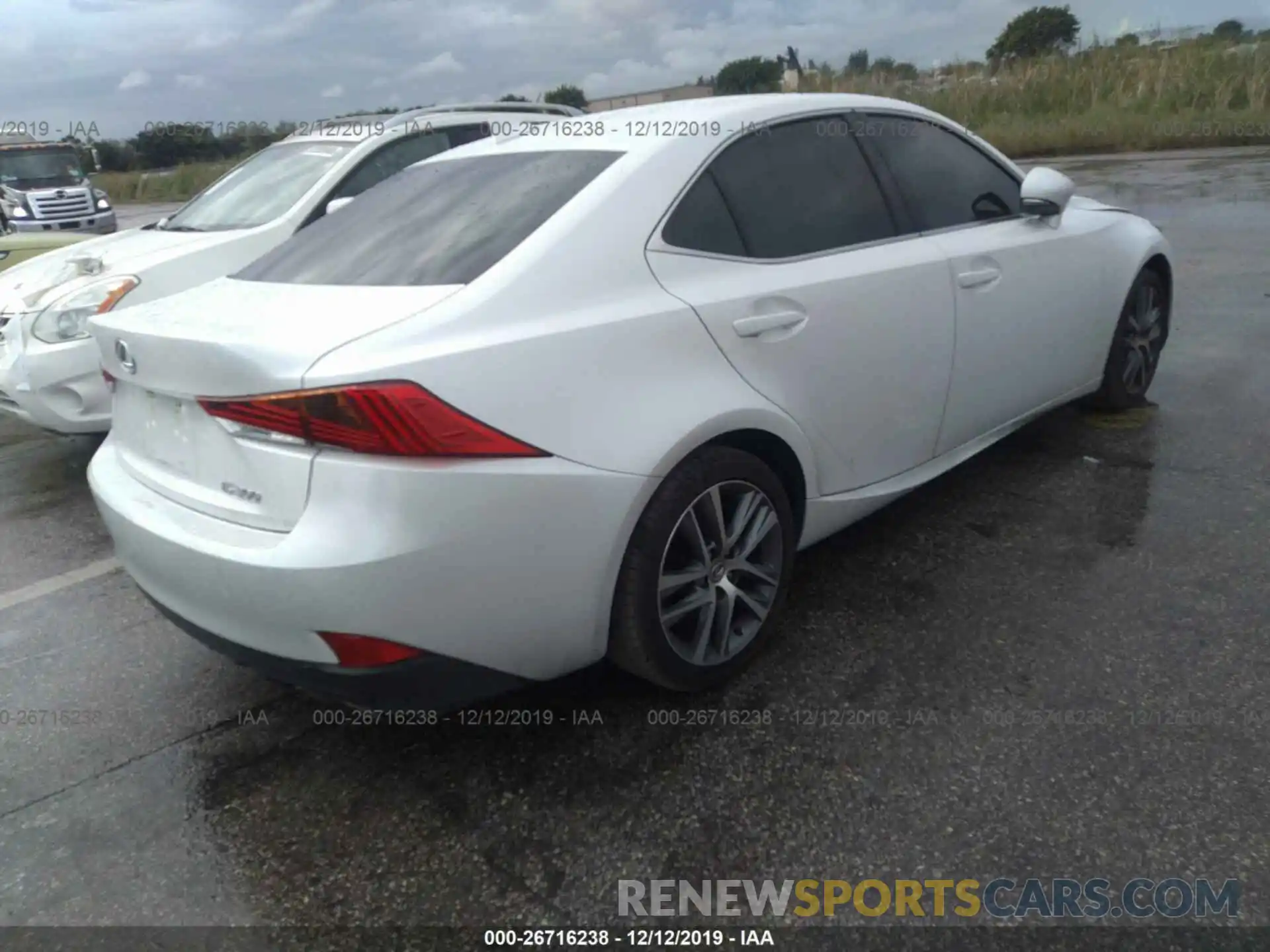 4 Photograph of a damaged car JTHBA1D26K5087835 LEXUS IS 2019