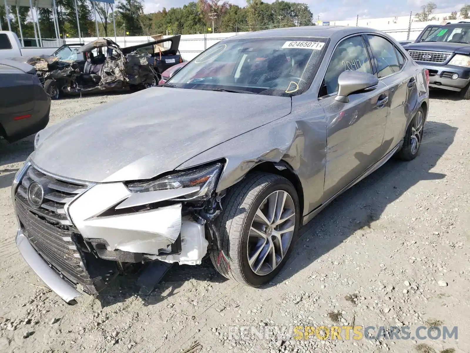 2 Фотография поврежденного автомобиля JTHBA1D26K5088516 LEXUS IS 2019