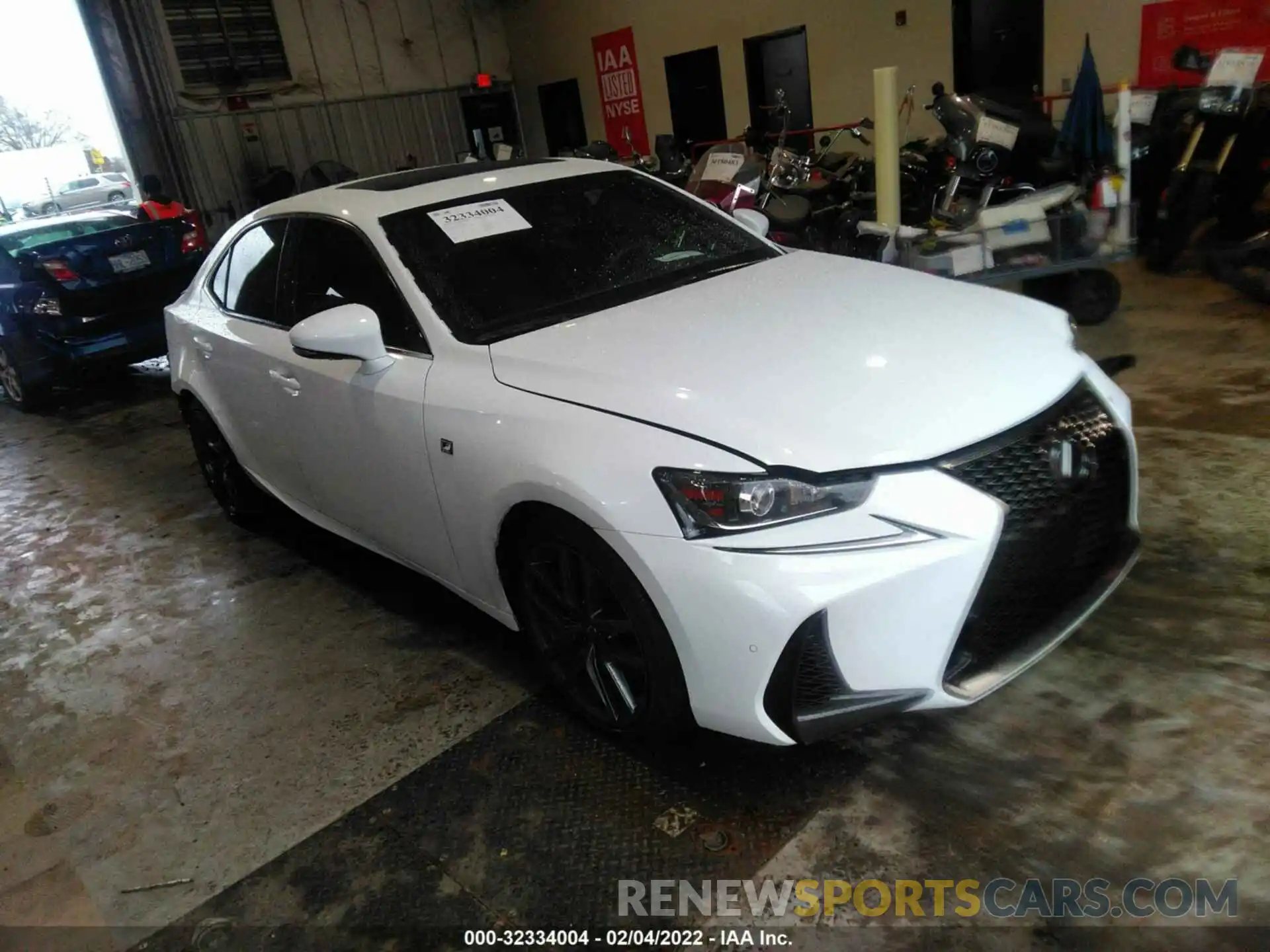 1 Фотография поврежденного автомобиля JTHBA1D26K5090153 LEXUS IS 2019