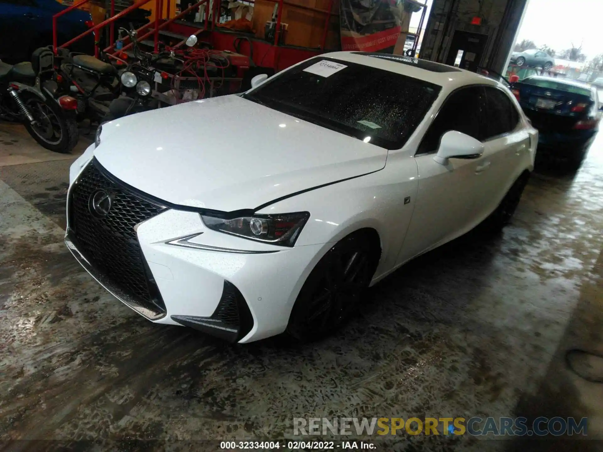 2 Фотография поврежденного автомобиля JTHBA1D26K5090153 LEXUS IS 2019