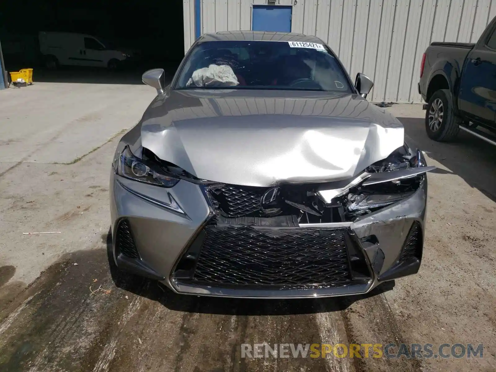 9 Фотография поврежденного автомобиля JTHBA1D26K5092811 LEXUS IS 2019