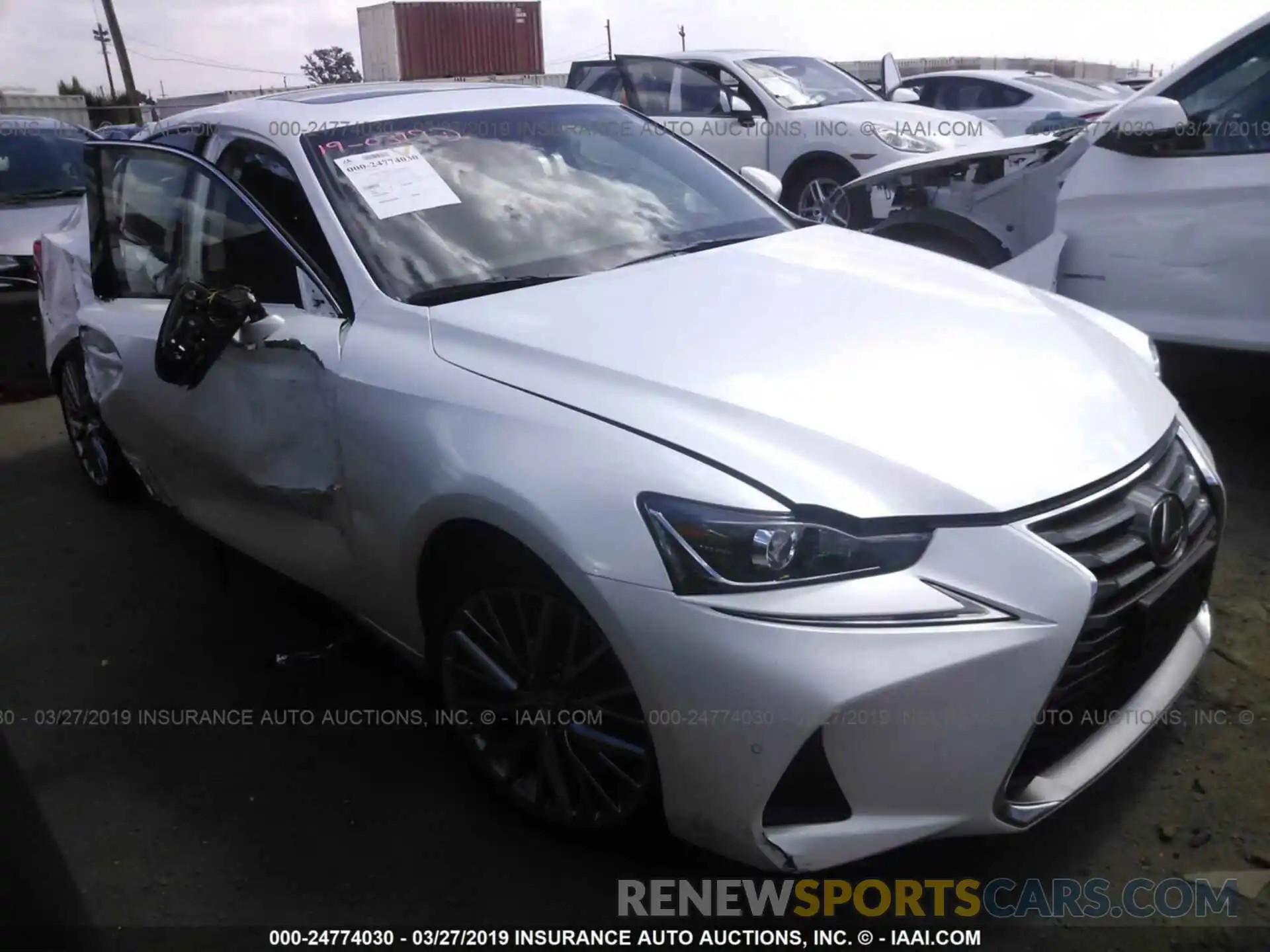 1 Фотография поврежденного автомобиля JTHBA1D28K5084421 LEXUS IS 2019