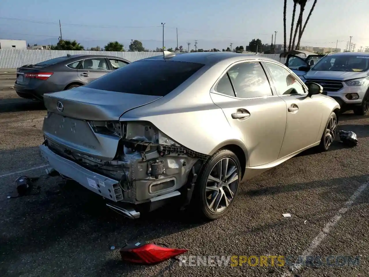 4 Фотография поврежденного автомобиля JTHBA1D28K5084953 LEXUS IS 2019