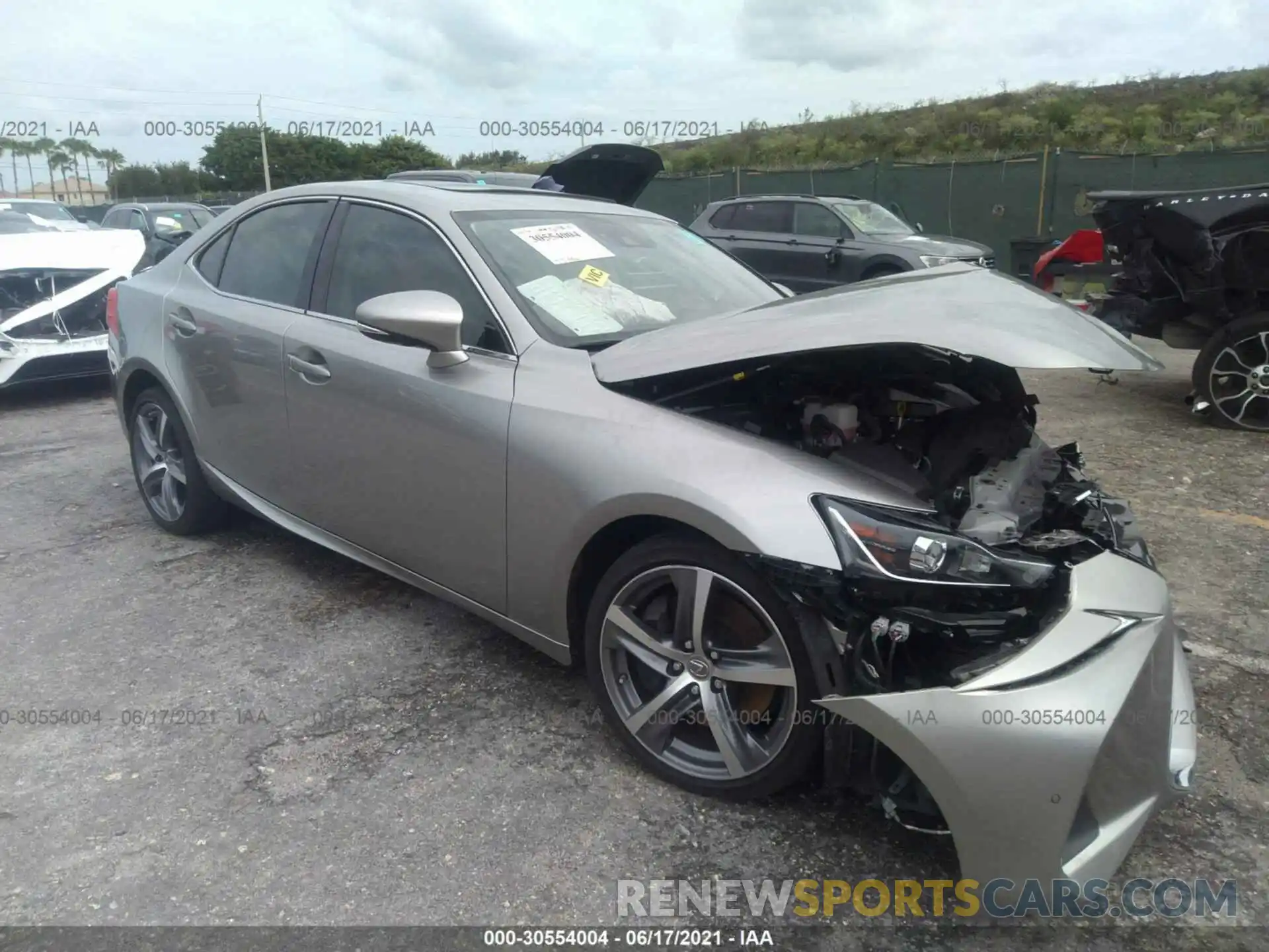 1 Photograph of a damaged car JTHBA1D28K5087061 LEXUS IS 2019