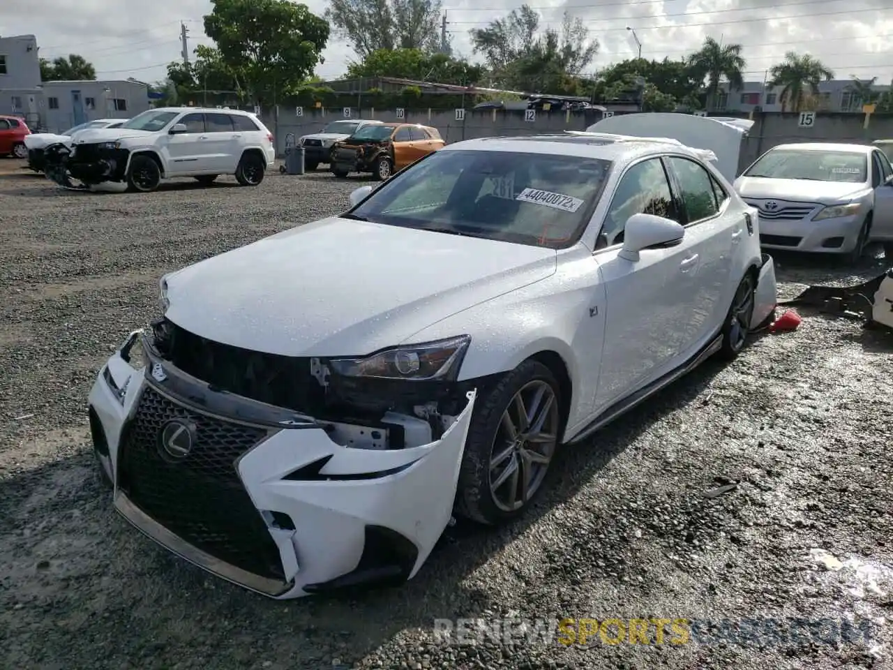 2 Фотография поврежденного автомобиля JTHBA1D28K5093846 LEXUS IS 2019