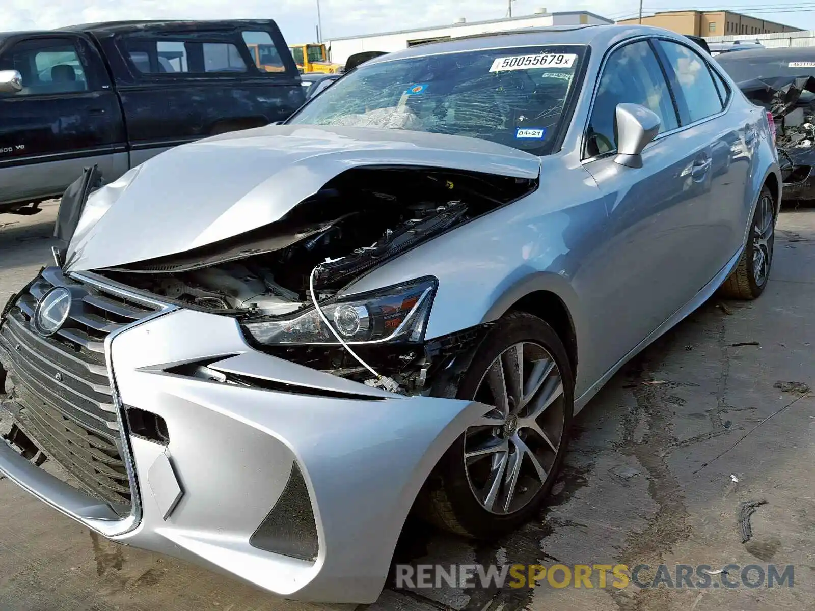 2 Фотография поврежденного автомобиля JTHBA1D28K5094771 LEXUS IS 2019