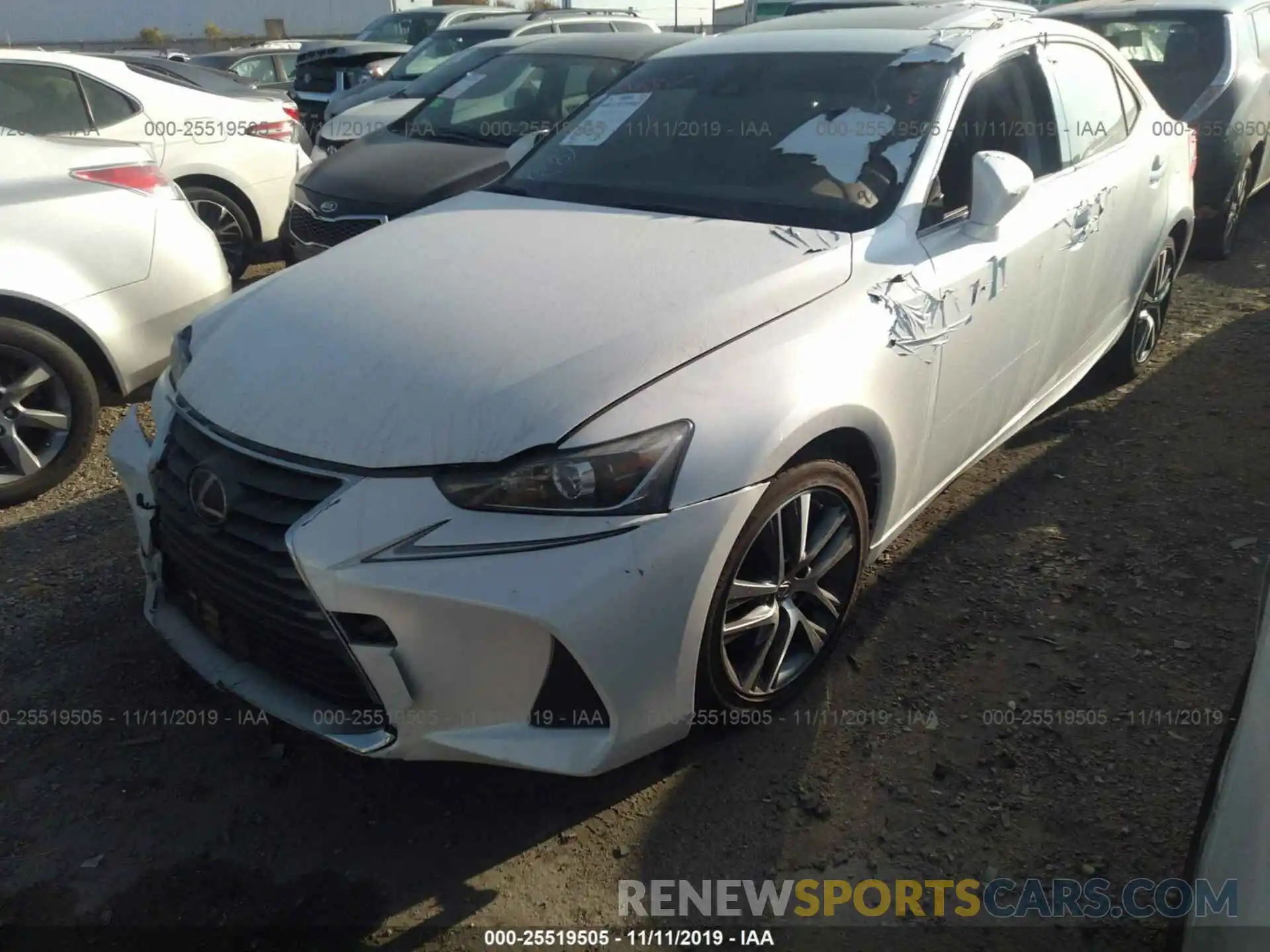 2 Фотография поврежденного автомобиля JTHBA1D29K5086209 LEXUS IS 2019