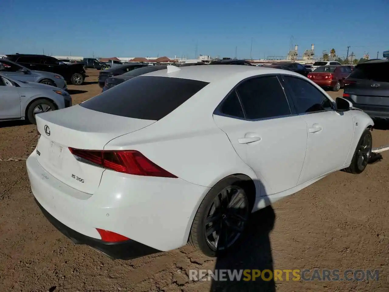 4 Фотография поврежденного автомобиля JTHBA1D29K5087067 LEXUS IS 2019