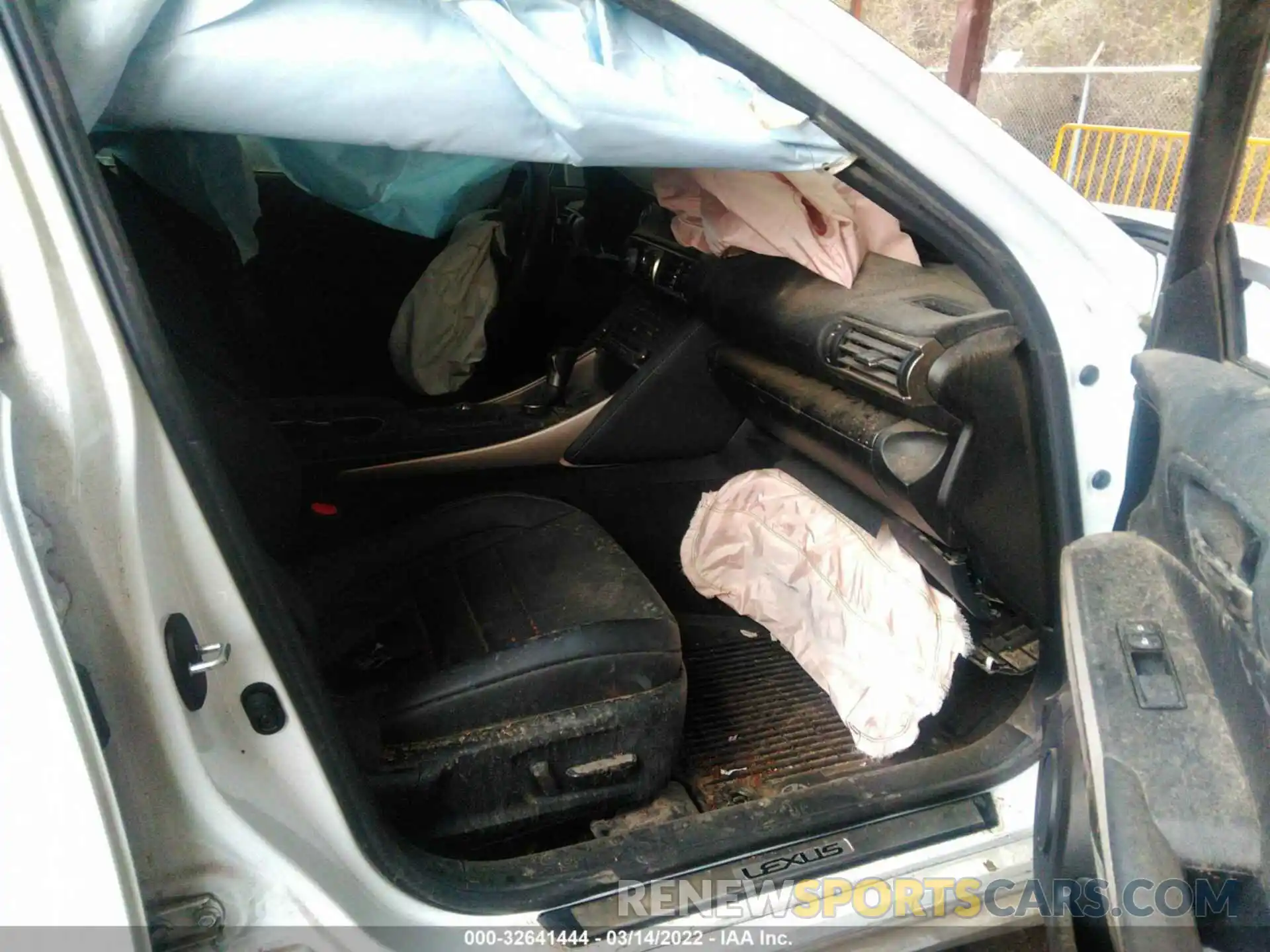 5 Photograph of a damaged car JTHBA1D29K5089983 LEXUS IS 2019