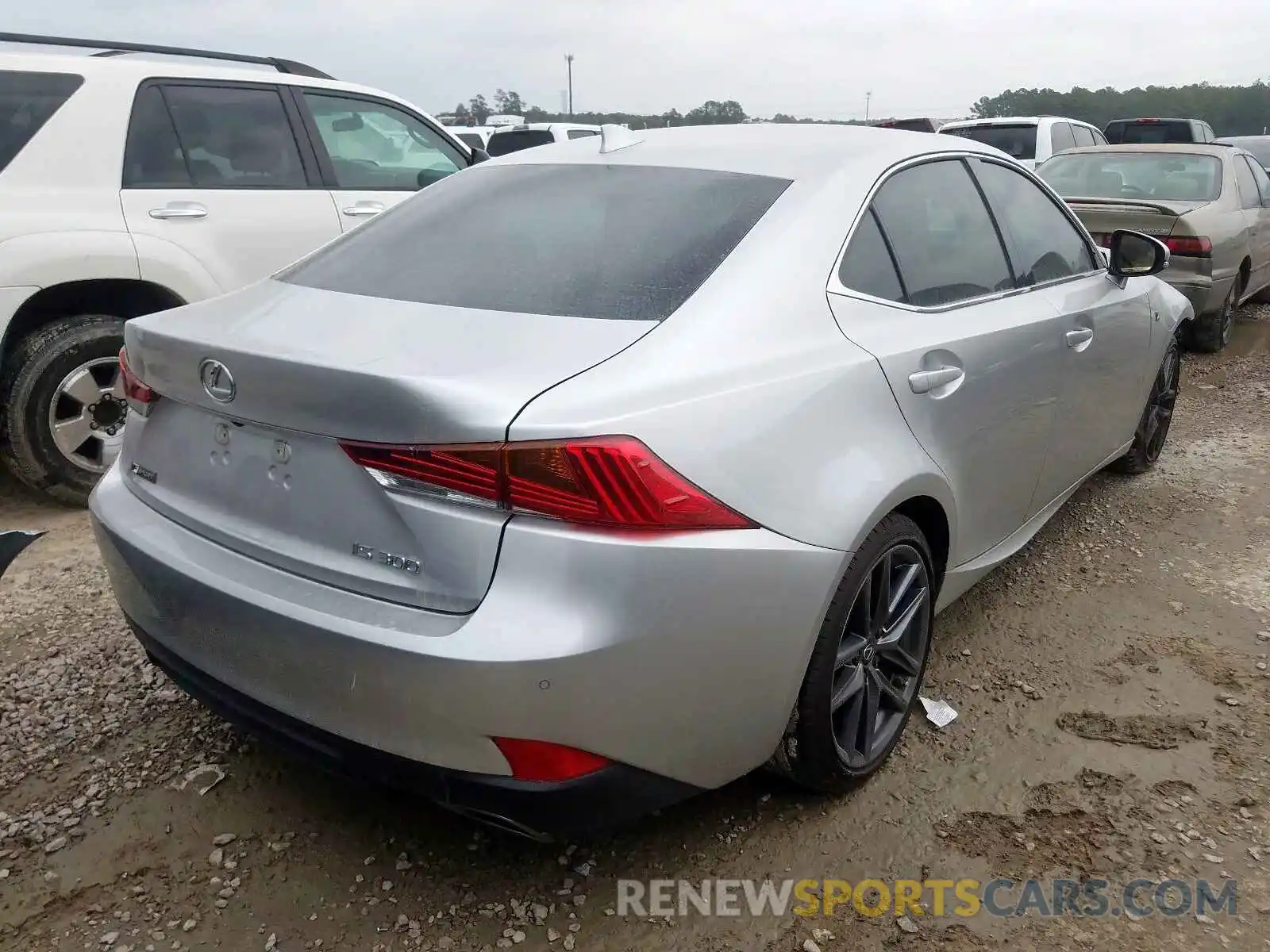 4 Фотография поврежденного автомобиля JTHBA1D29K5091636 LEXUS IS 2019