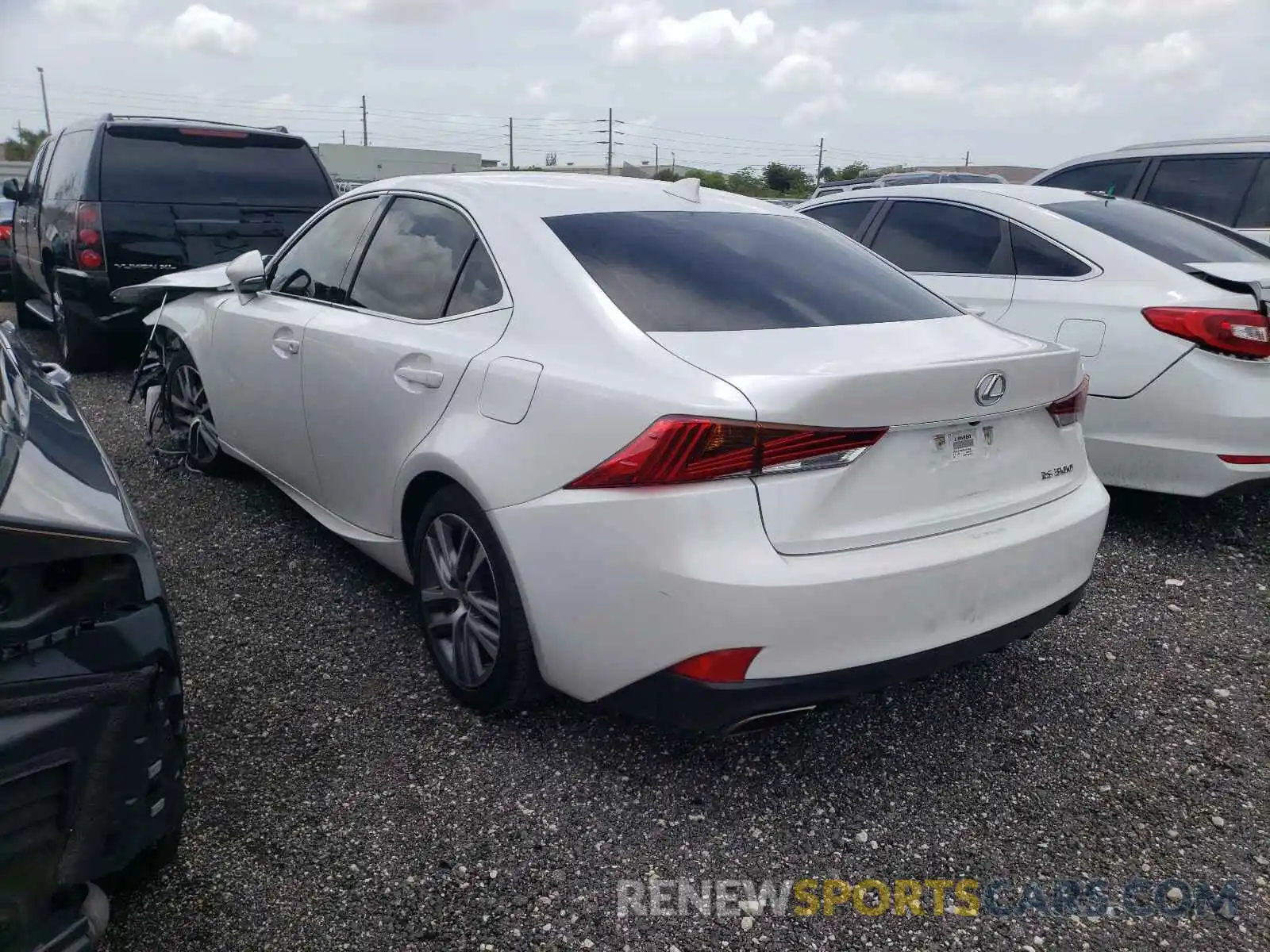 3 Photograph of a damaged car JTHBA1D29K5091930 LEXUS IS 2019