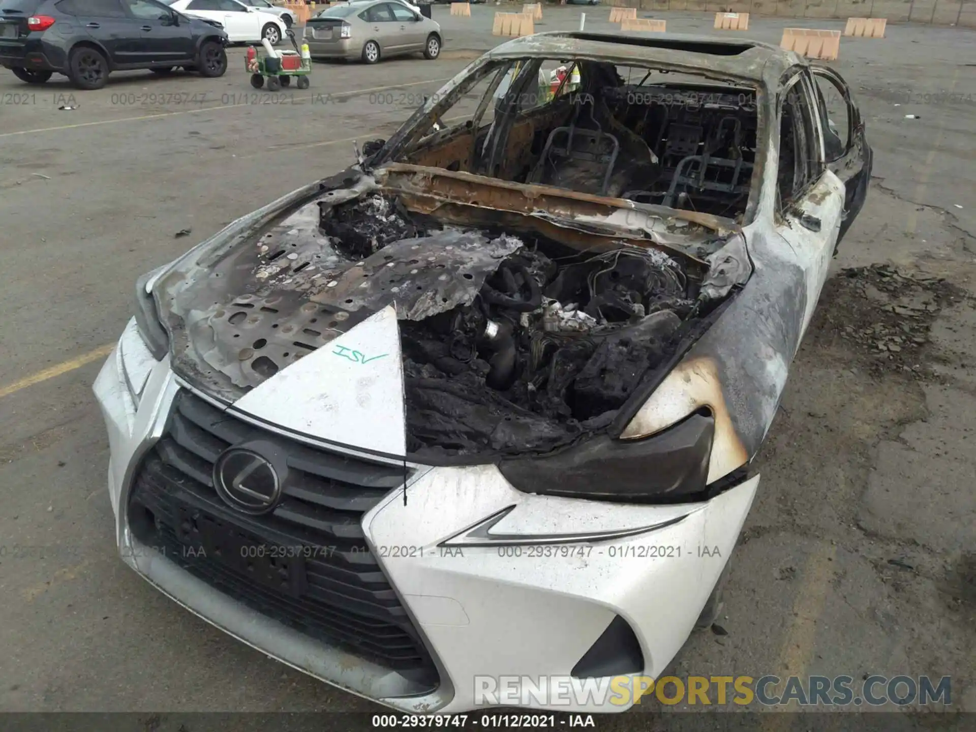 6 Фотография поврежденного автомобиля JTHBA1D29K5093483 LEXUS IS 2019