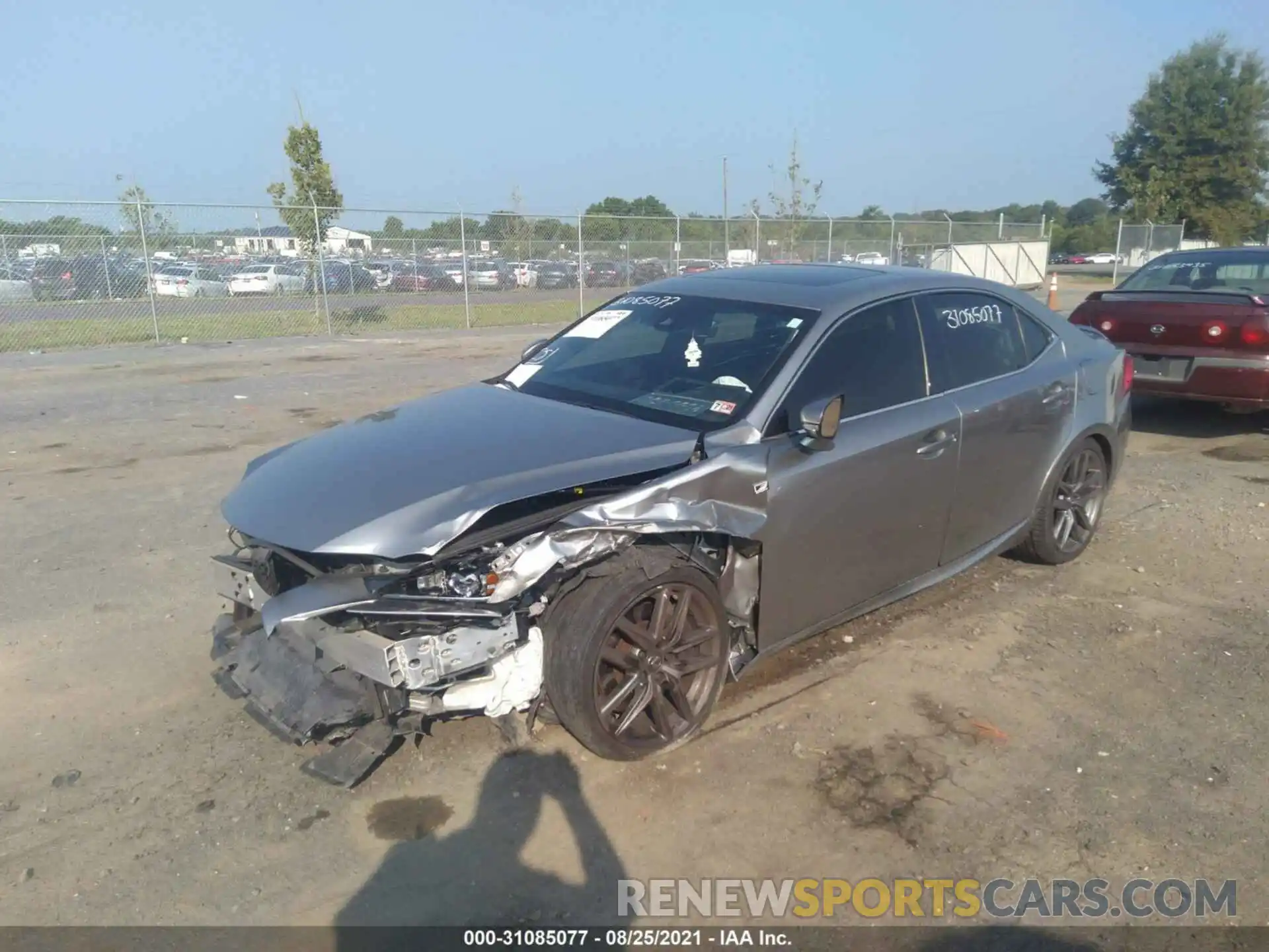 2 Фотография поврежденного автомобиля JTHBA1D2XK5088499 LEXUS IS 2019