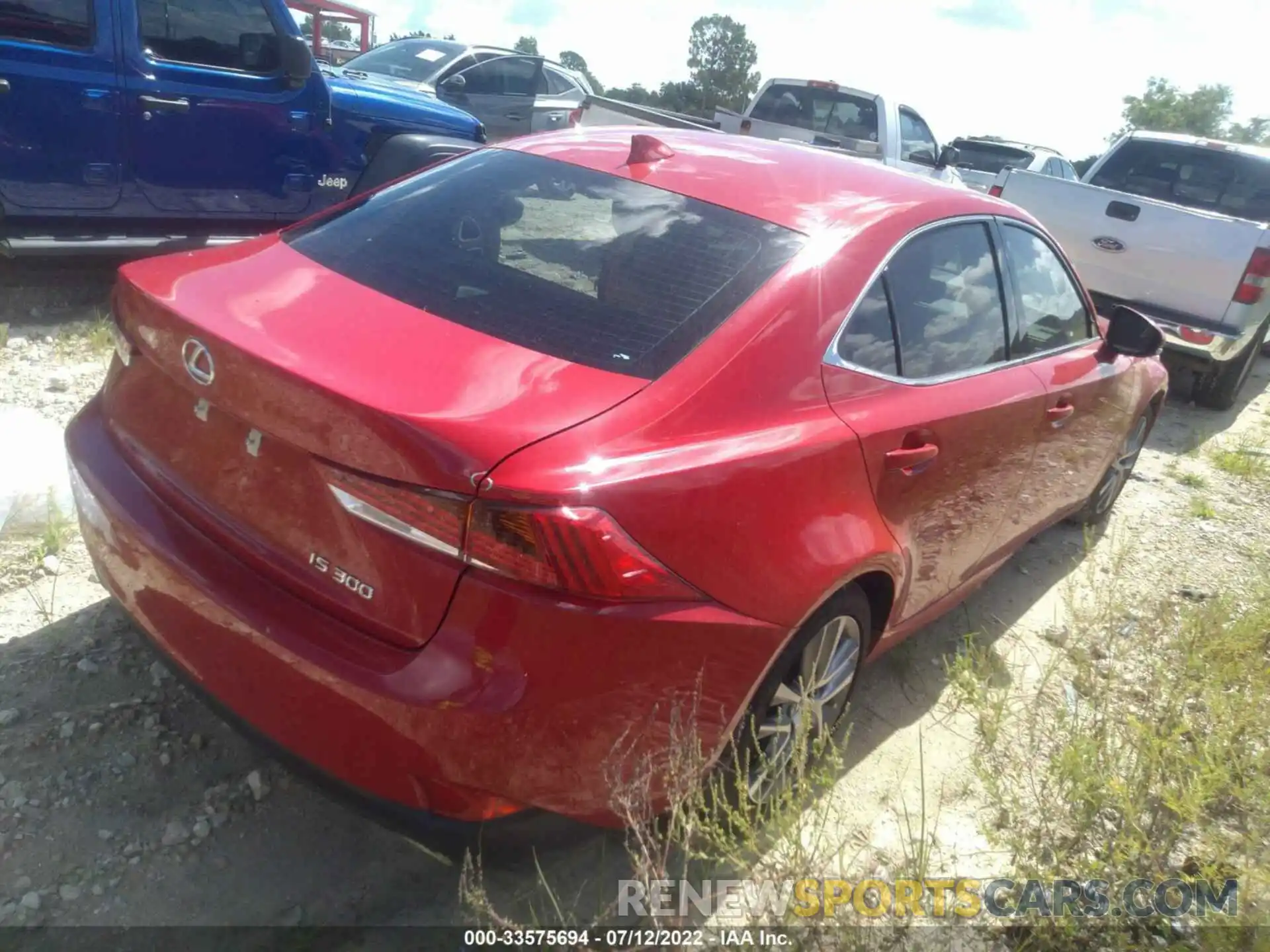 4 Фотография поврежденного автомобиля JTHBA1D2XK5093833 LEXUS IS 2019