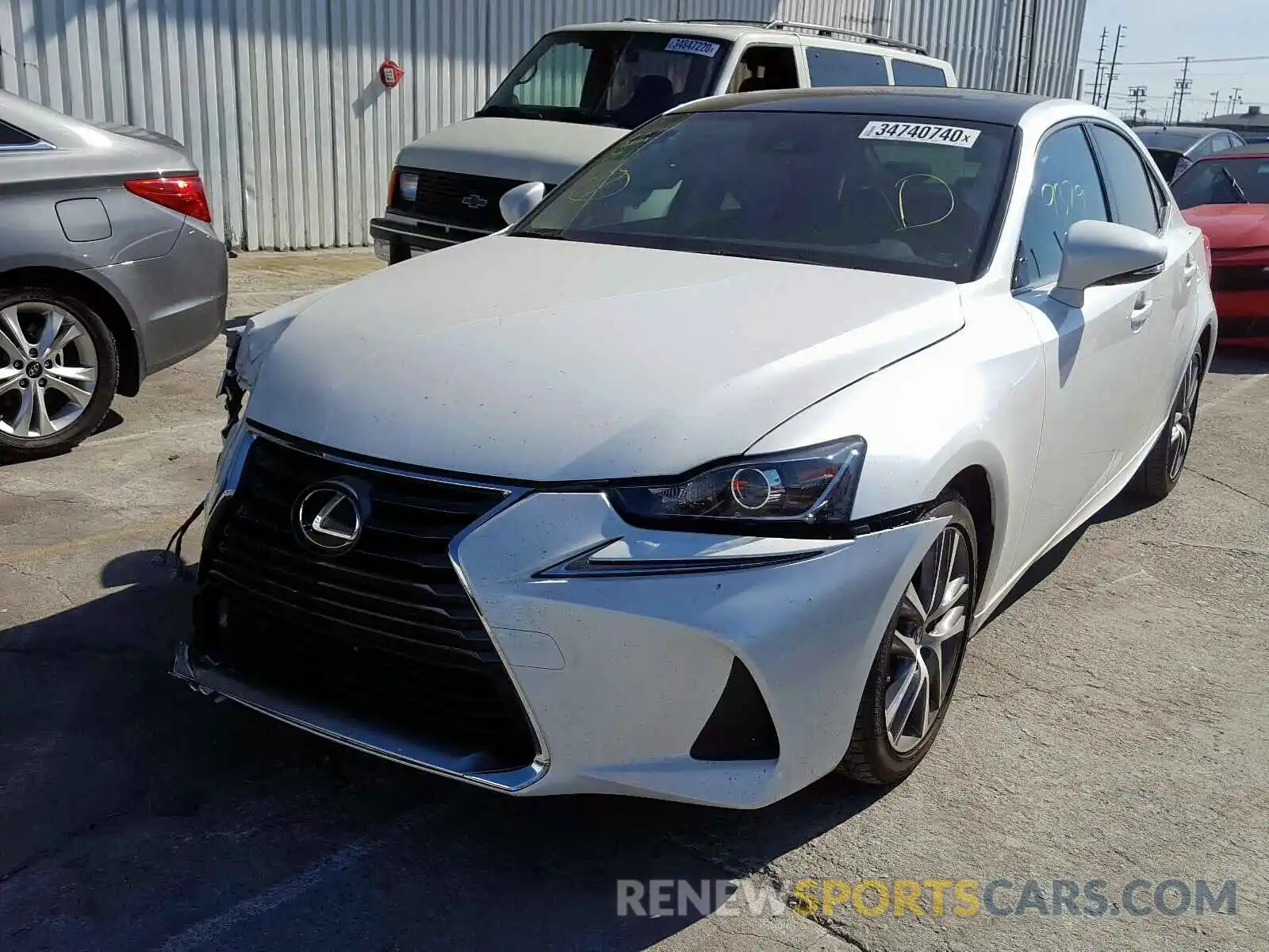 2 Фотография поврежденного автомобиля JTHBA1D2XK5094044 LEXUS IS 2019