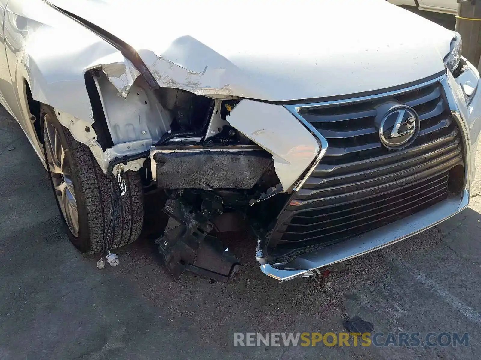 9 Photograph of a damaged car JTHBA1D2XK5094044 LEXUS IS 2019