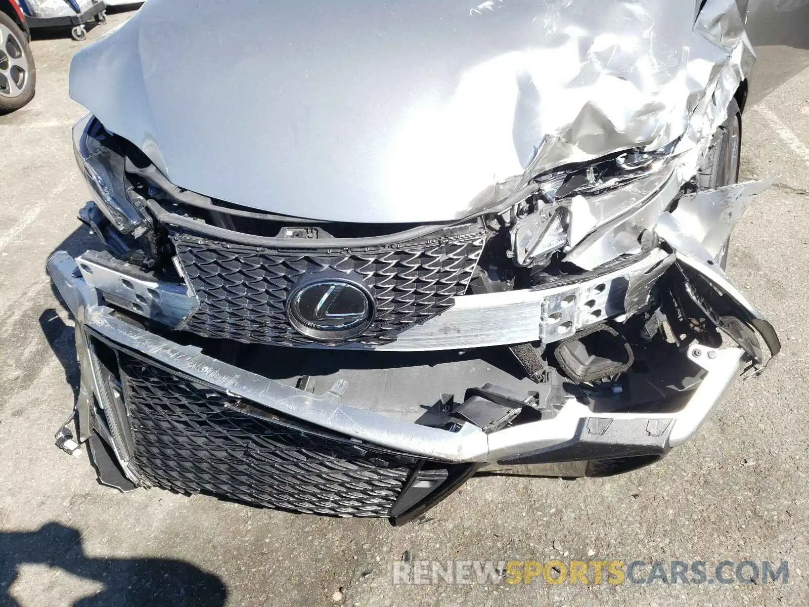 7 Фотография поврежденного автомобиля JTHBZ1D28K5034997 LEXUS IS 2019