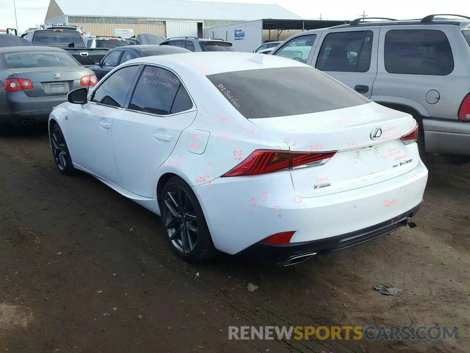 3 Фотография поврежденного автомобиля JTHC81D20K5035066 LEXUS IS 2019