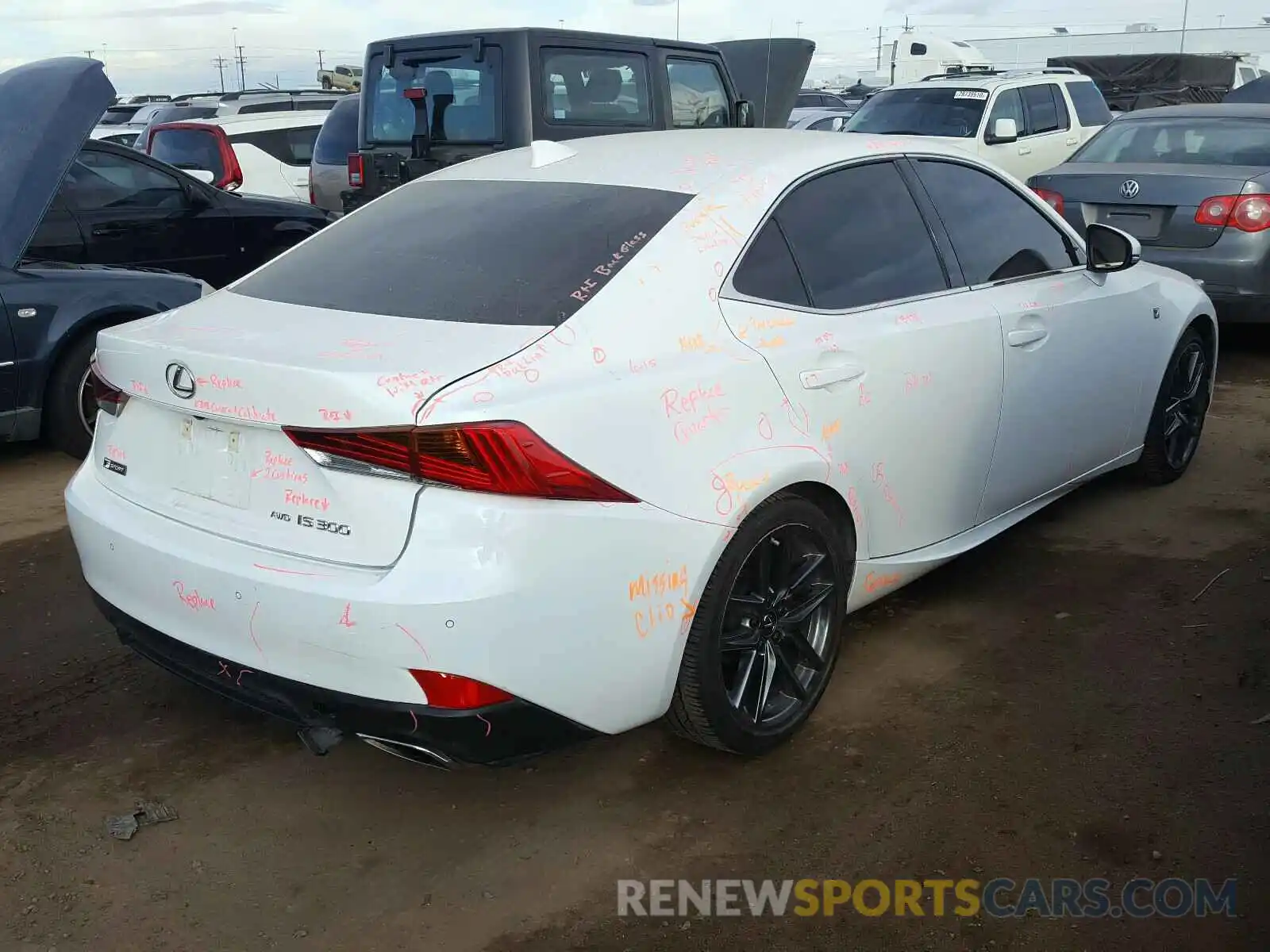 4 Фотография поврежденного автомобиля JTHC81D20K5035066 LEXUS IS 2019