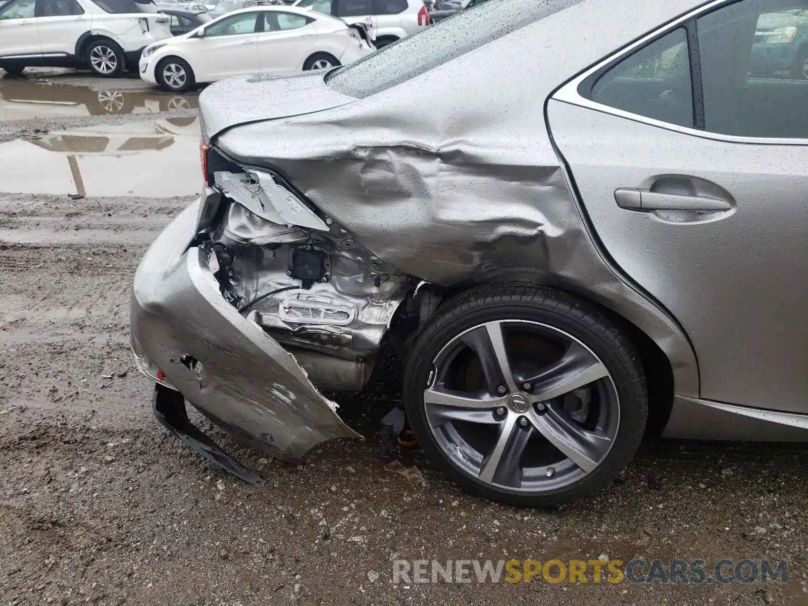 9 Photograph of a damaged car JTHC81D20K5035343 LEXUS IS 2019