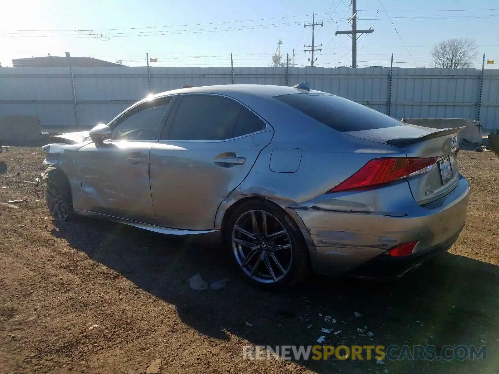 3 Фотография поврежденного автомобиля JTHC81D22K5035697 LEXUS IS 2019