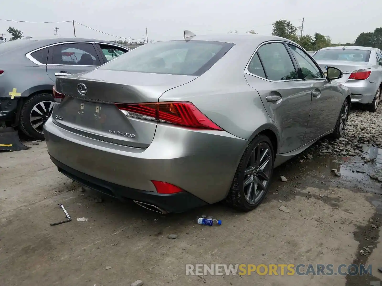 4 Photograph of a damaged car JTHC81D22K5039443 LEXUS IS 2019