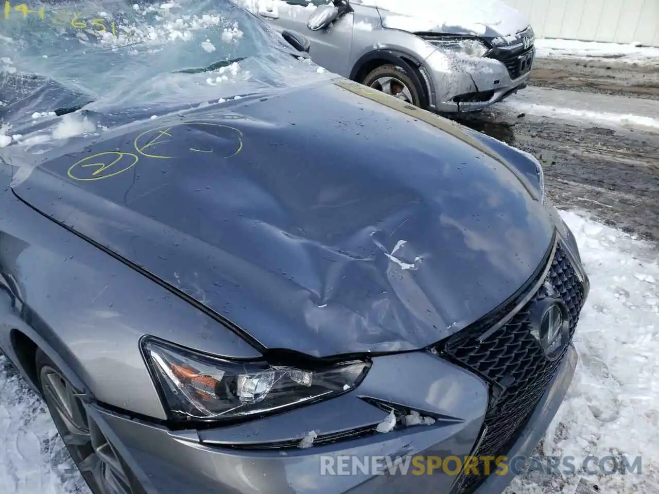 9 Photograph of a damaged car JTHC81D22K5039541 LEXUS IS 2019