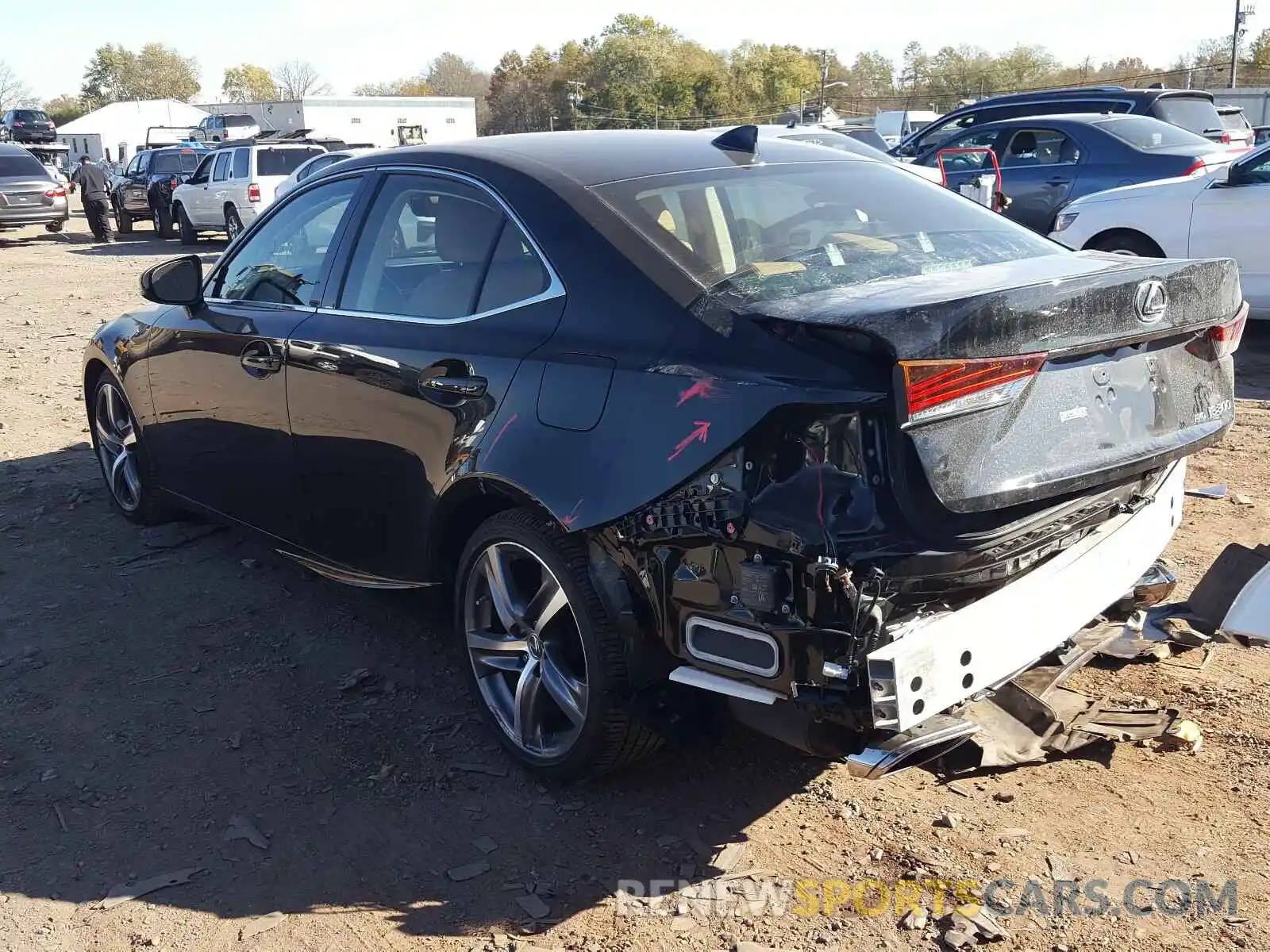 3 Фотография поврежденного автомобиля JTHC81D23K5035451 LEXUS IS 2019