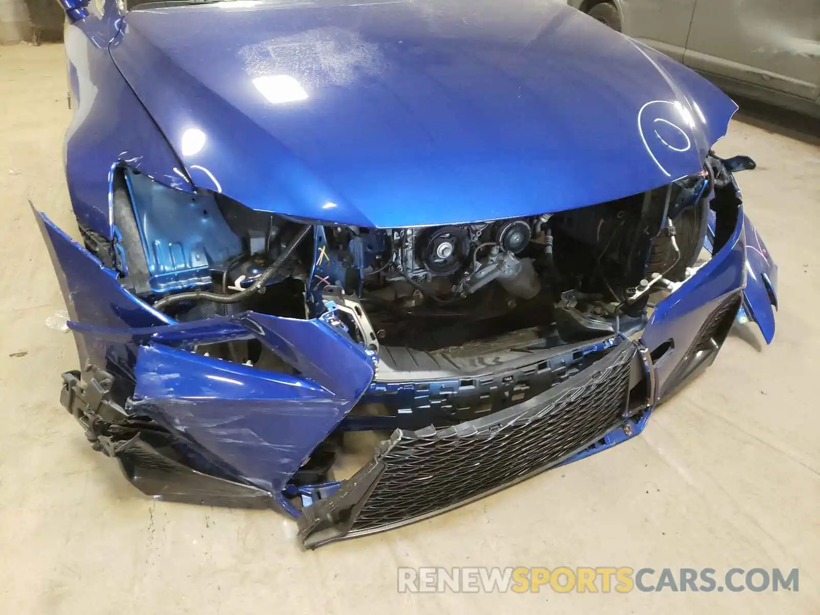 9 Photograph of a damaged car JTHC81D23K5036096 LEXUS IS 2019