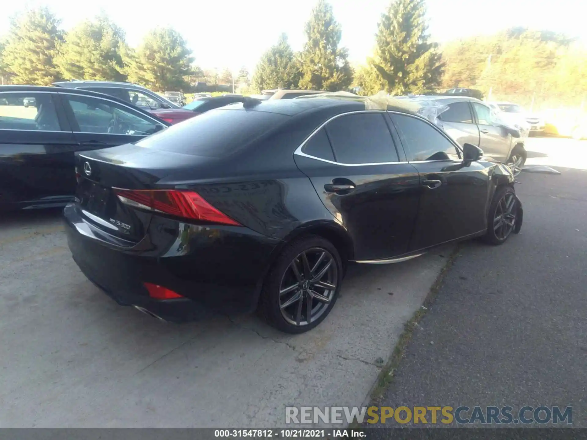 4 Photograph of a damaged car JTHC81D24K5034387 LEXUS IS 2019