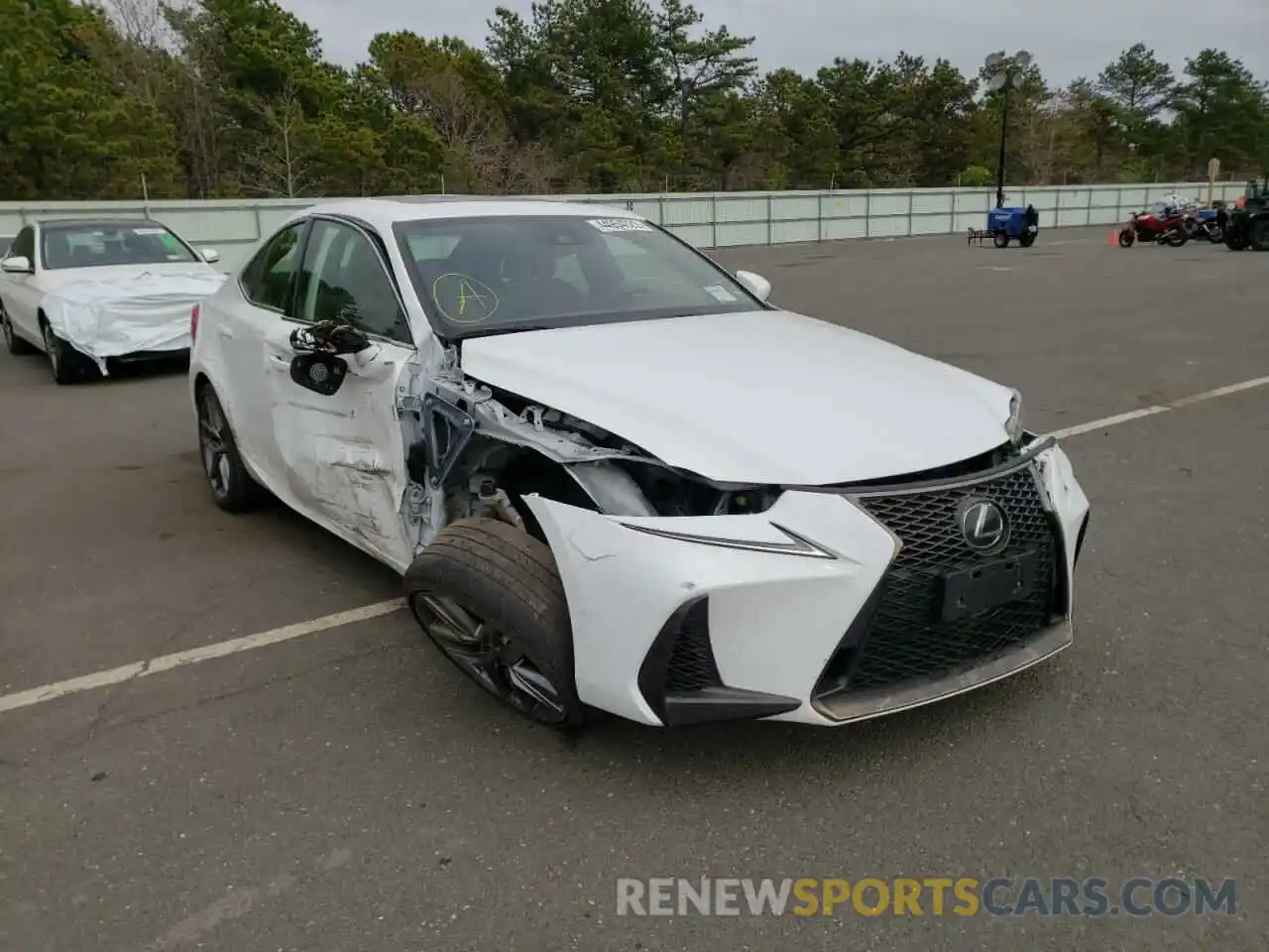 1 Photograph of a damaged car JTHC81D24K5036690 LEXUS IS 2019