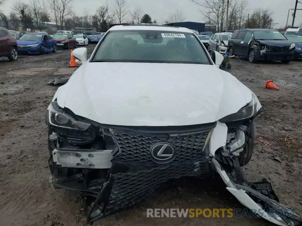 5 Photograph of a damaged car JTHC81D25K5035600 LEXUS IS 2019