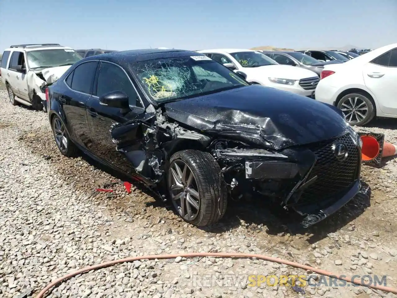 1 Photograph of a damaged car JTHC81D26K5036979 LEXUS IS 2019