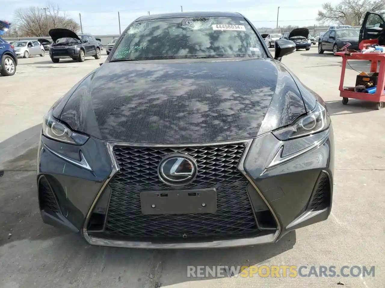 5 Photograph of a damaged car JTHC81D27K5035971 LEXUS IS 2019