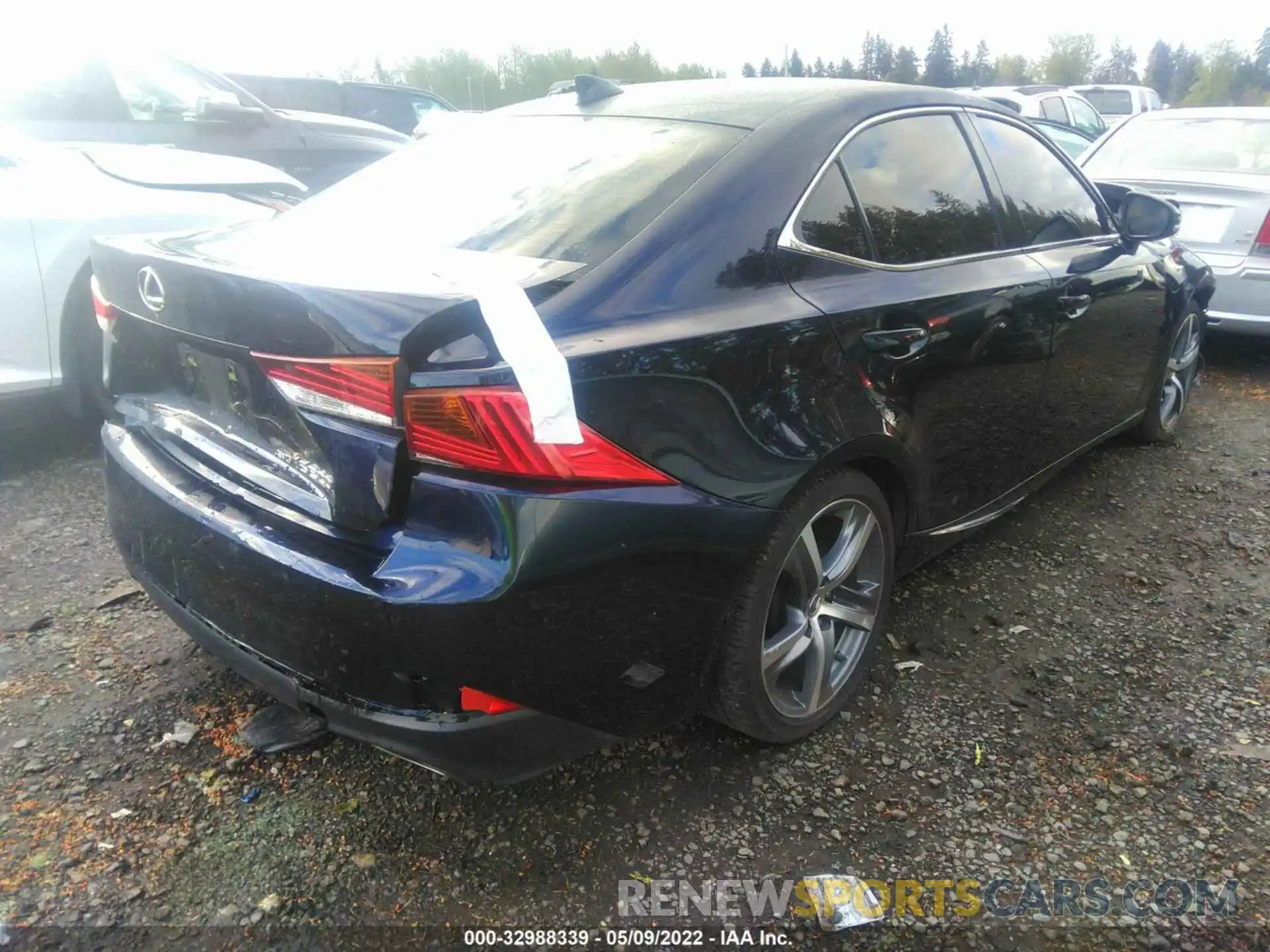 4 Photograph of a damaged car JTHC81D27K5038210 LEXUS IS 2019