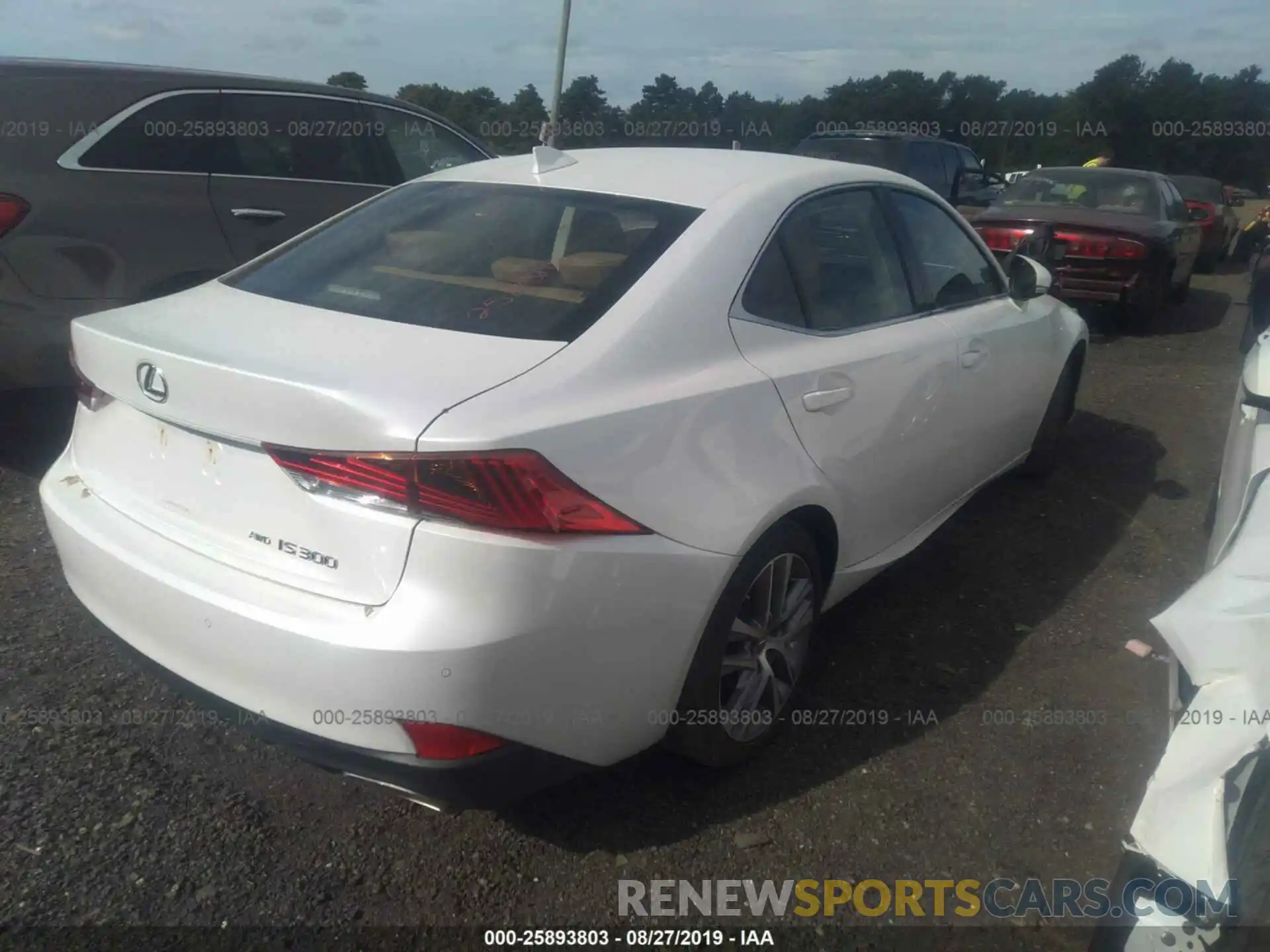 4 Photograph of a damaged car JTHC81D29K5035602 LEXUS IS 2019