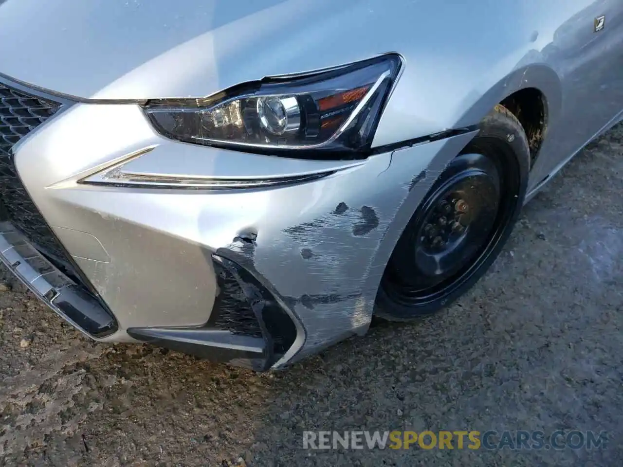 9 Photograph of a damaged car JTHC81D29K5037589 LEXUS IS 2019