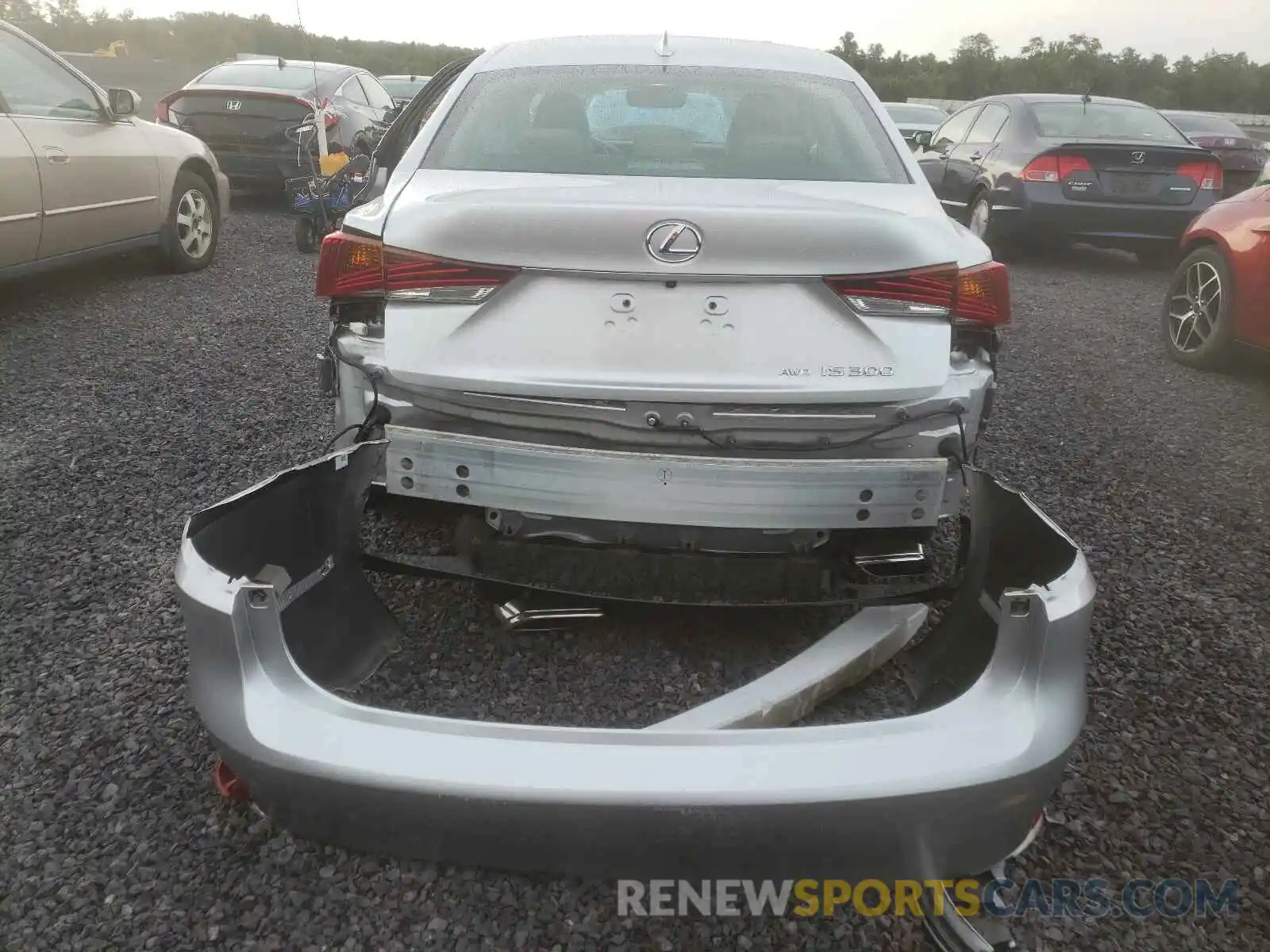 9 Photograph of a damaged car JTHC81D2XK5034300 LEXUS IS 2019