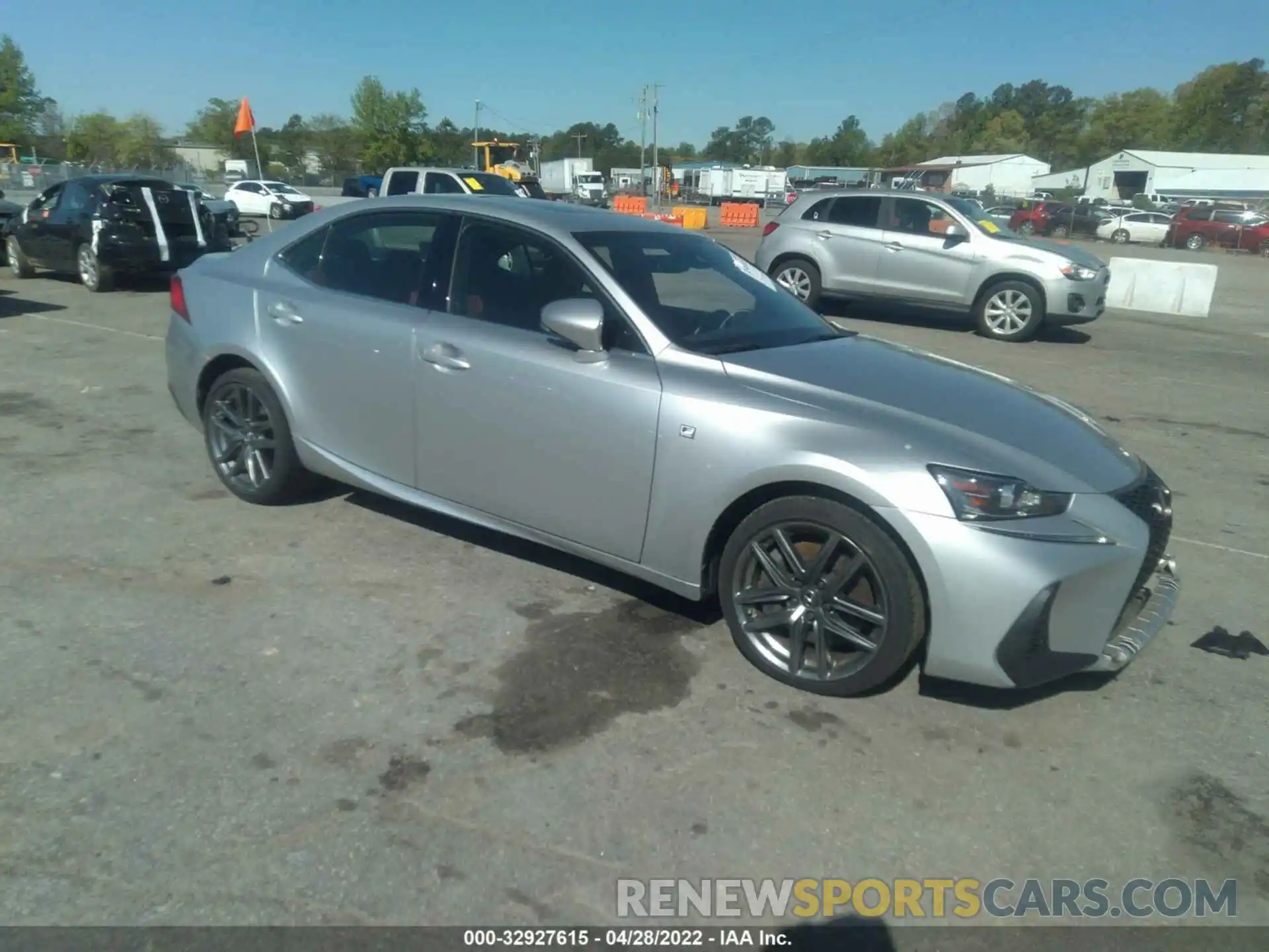 1 Photograph of a damaged car JTHC81D2XK5035706 LEXUS IS 2019